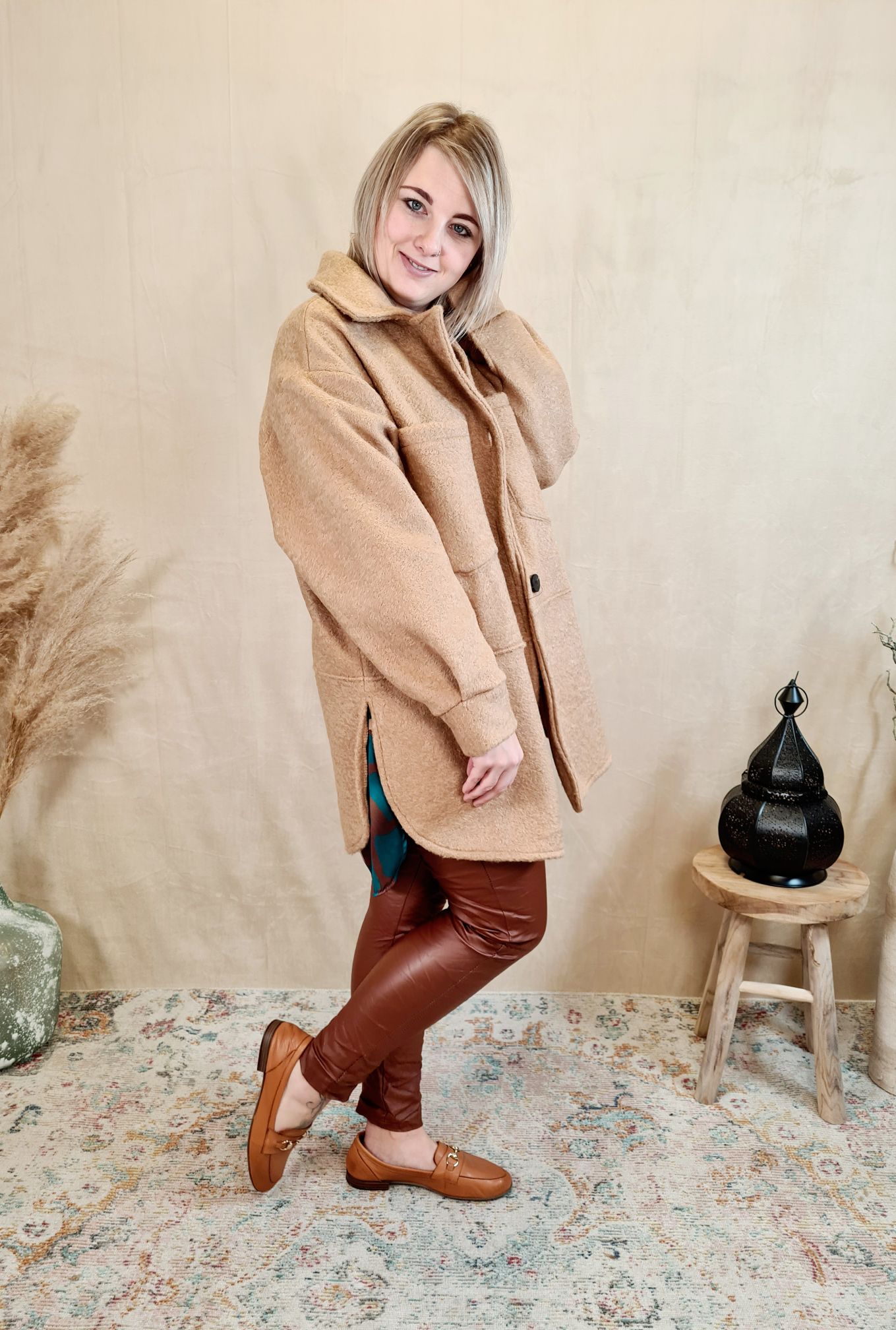 WOLL MANTEL KURZ SANDRO CAMEL 34-42 Made in Italy Winter Jacke Fleece COAT WOLL MANTEL KURZ SANDRO CAMEL 34-42 Made in Italy Winter Jacke Fleece COAT