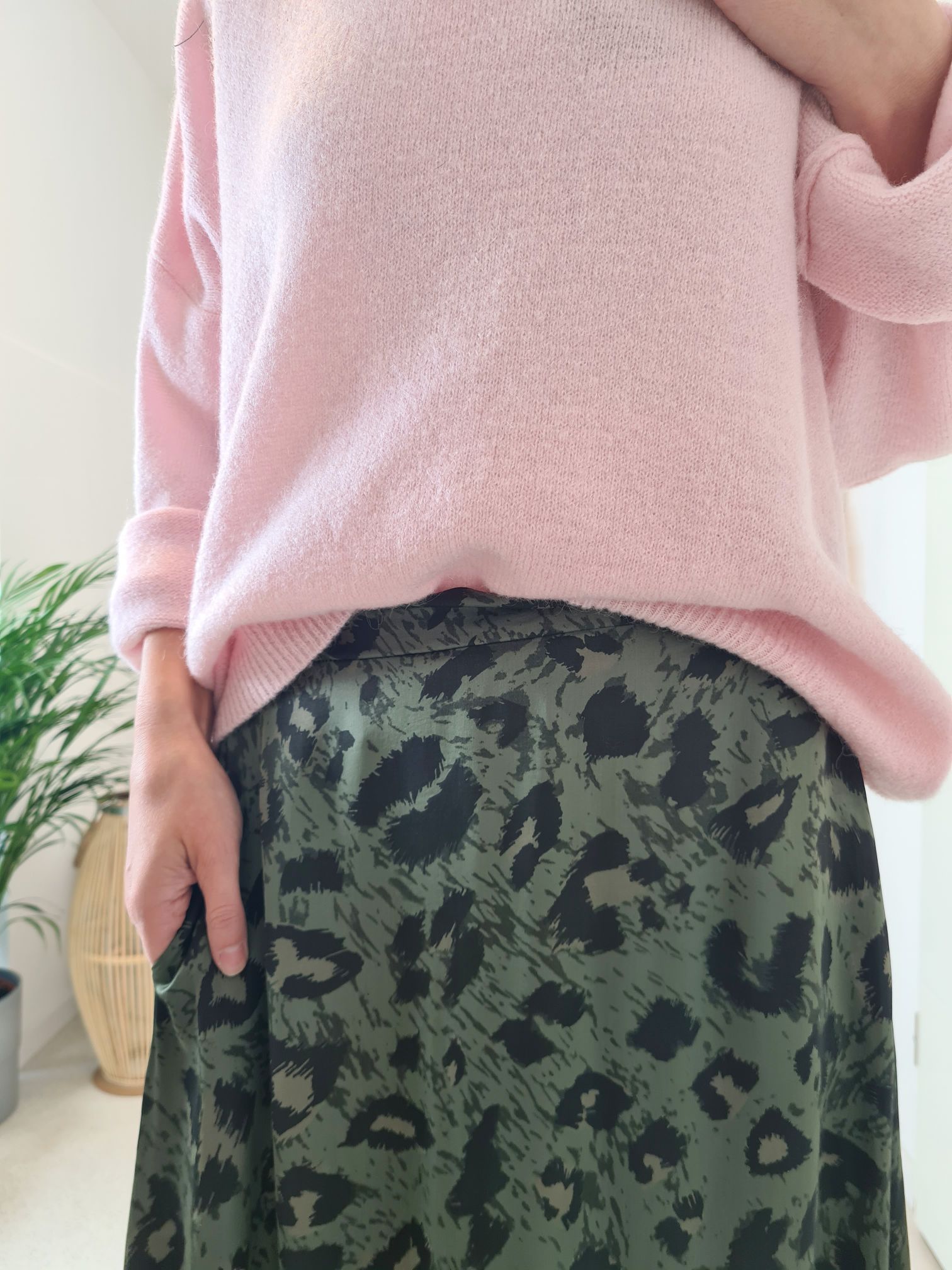 EDLER SILK SKIRT KATHY LEO KAHKI Satin Rock Seiden Mix Made in Italy 34-40 EDLER SILK SKIRT KATHY LEO KAHKI Satin Rock Seiden Mix Made in Italy 34-40