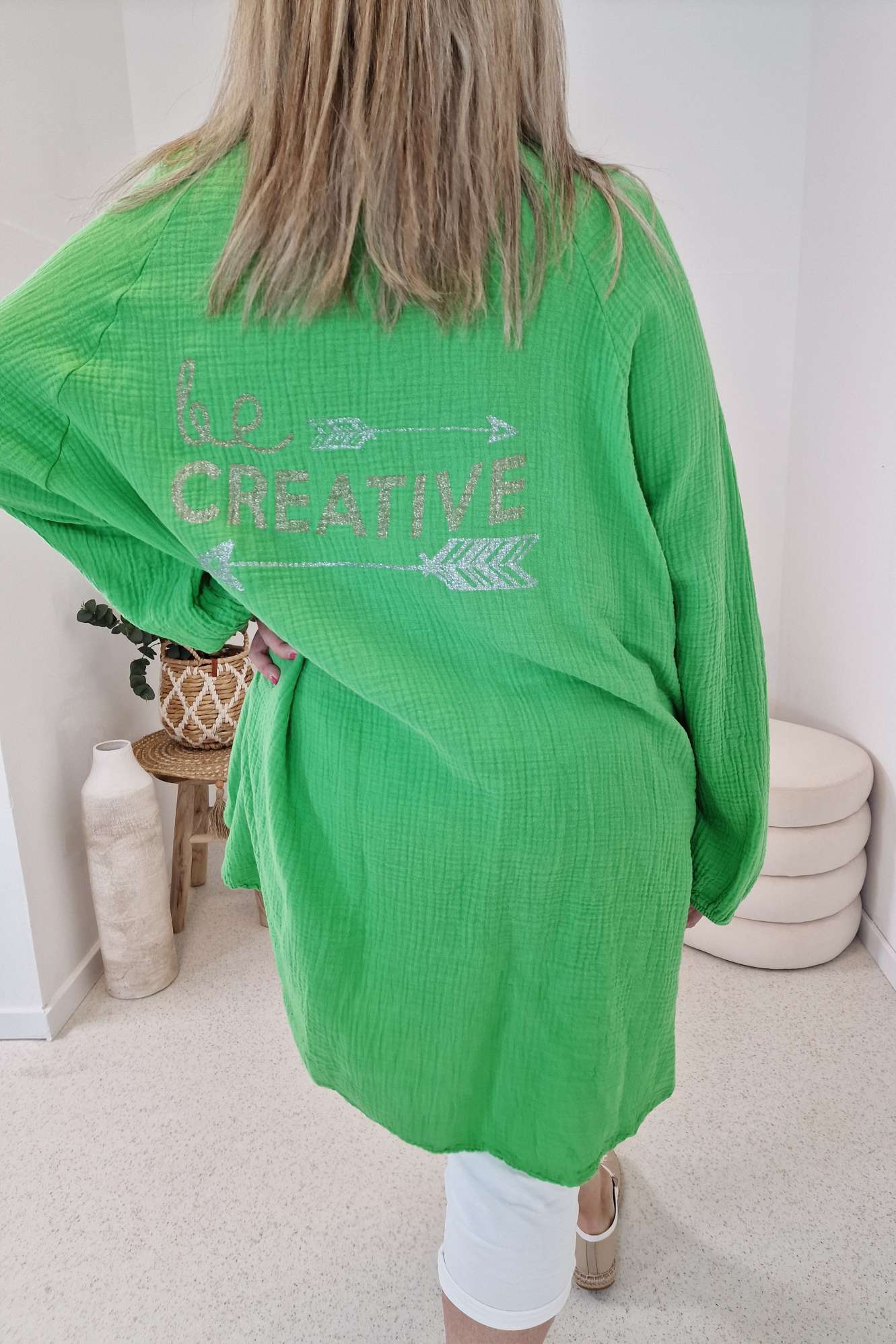 MUSSELIN OVERSIZE BLUSE BE CREATIVE GRÜN 34-42/44 Made in Italy Longbluse Kleid Tunika Shirt Blusenjacke MUSSELIN OVERSIZE BLUSE BE CREATIVE GRÜN 34-42/44 Made in Italy Longbluse Kleid Tunika Shirt Blusenjacke