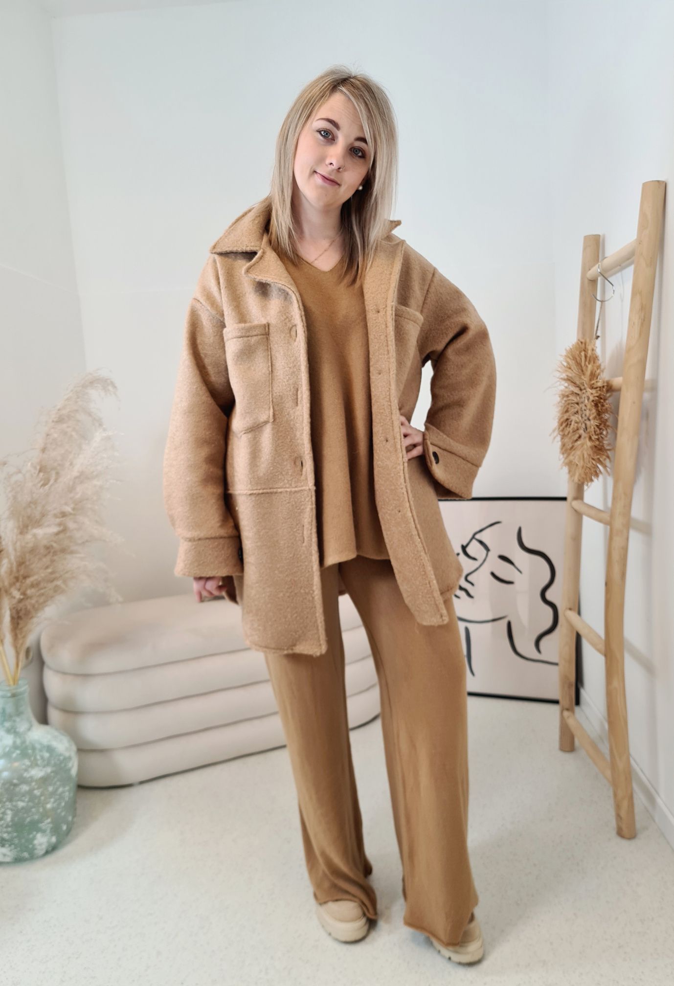 WOLL MANTEL KURZ SANDRO CAMEL 34-42 Made in Italy Winter Jacke Fleece COAT WOLL MANTEL KURZ SANDRO CAMEL 34-42 Made in Italy Winter Jacke Fleece COAT