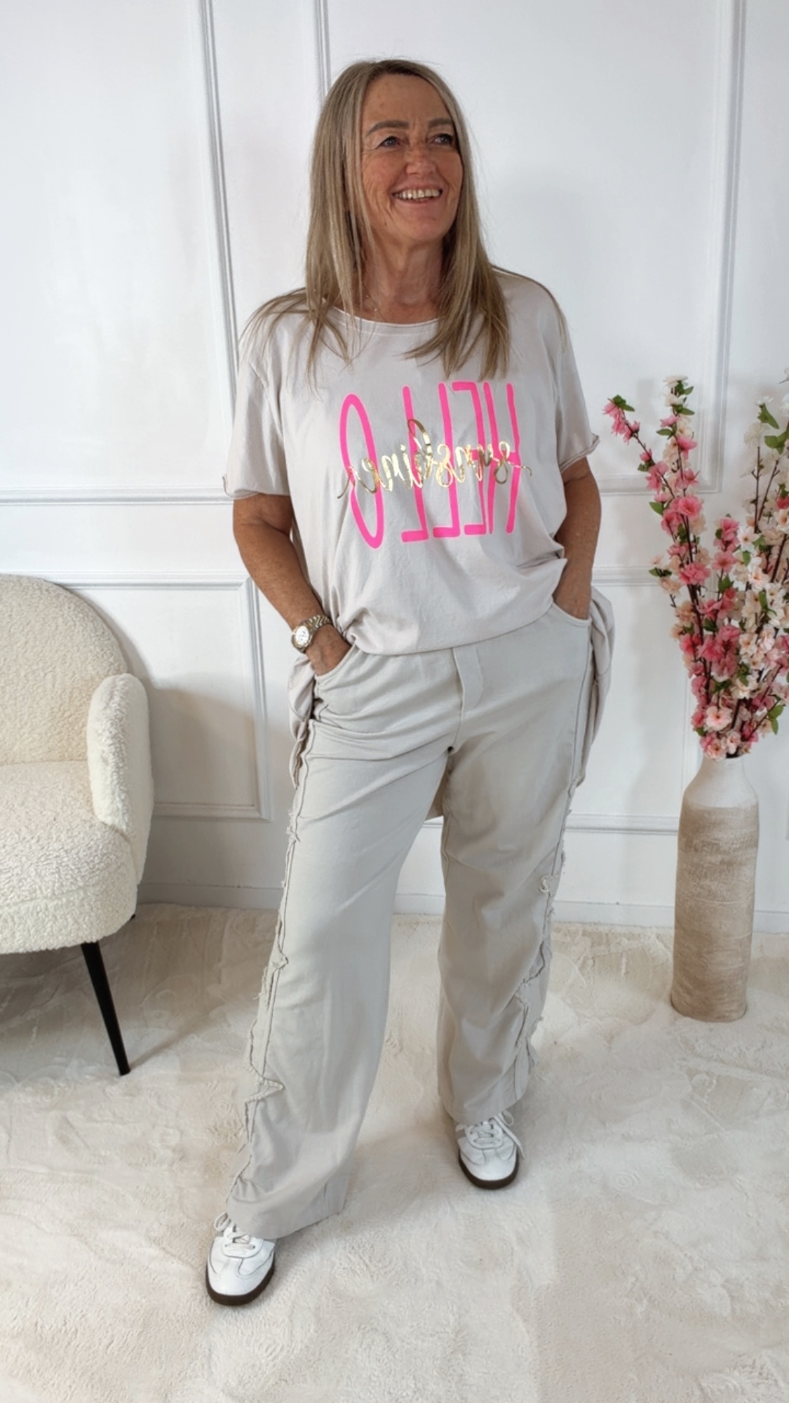 ✨ Jogpant Virellia Sterne beige Made in Italy