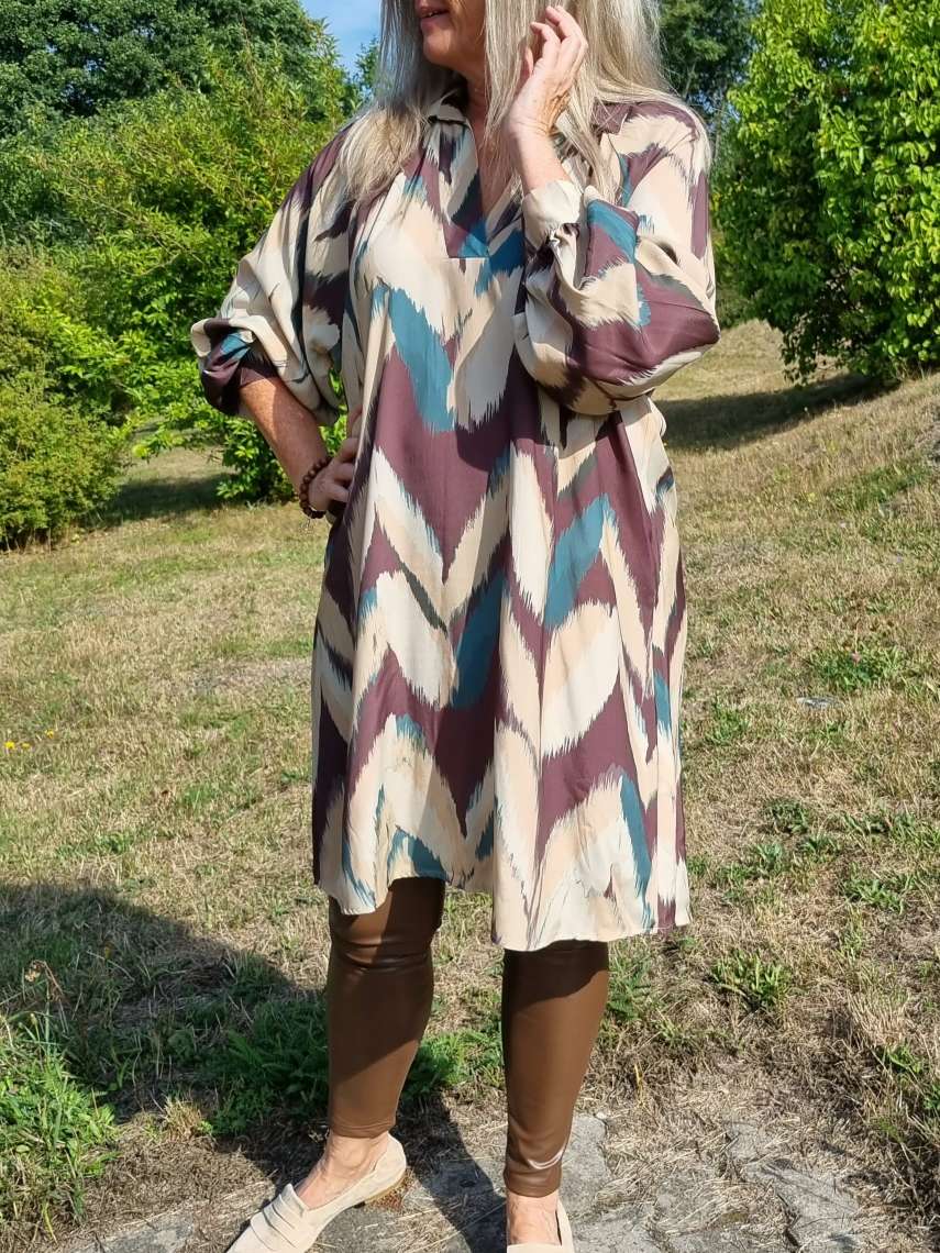 BLUSEN KLEID JUANA PETROL Dress Longbluse Made in Italy verschiedene Größen BLUSEN KLEID JUANA PETROL Dress Longbluse Made in Italy verschiedene Größen