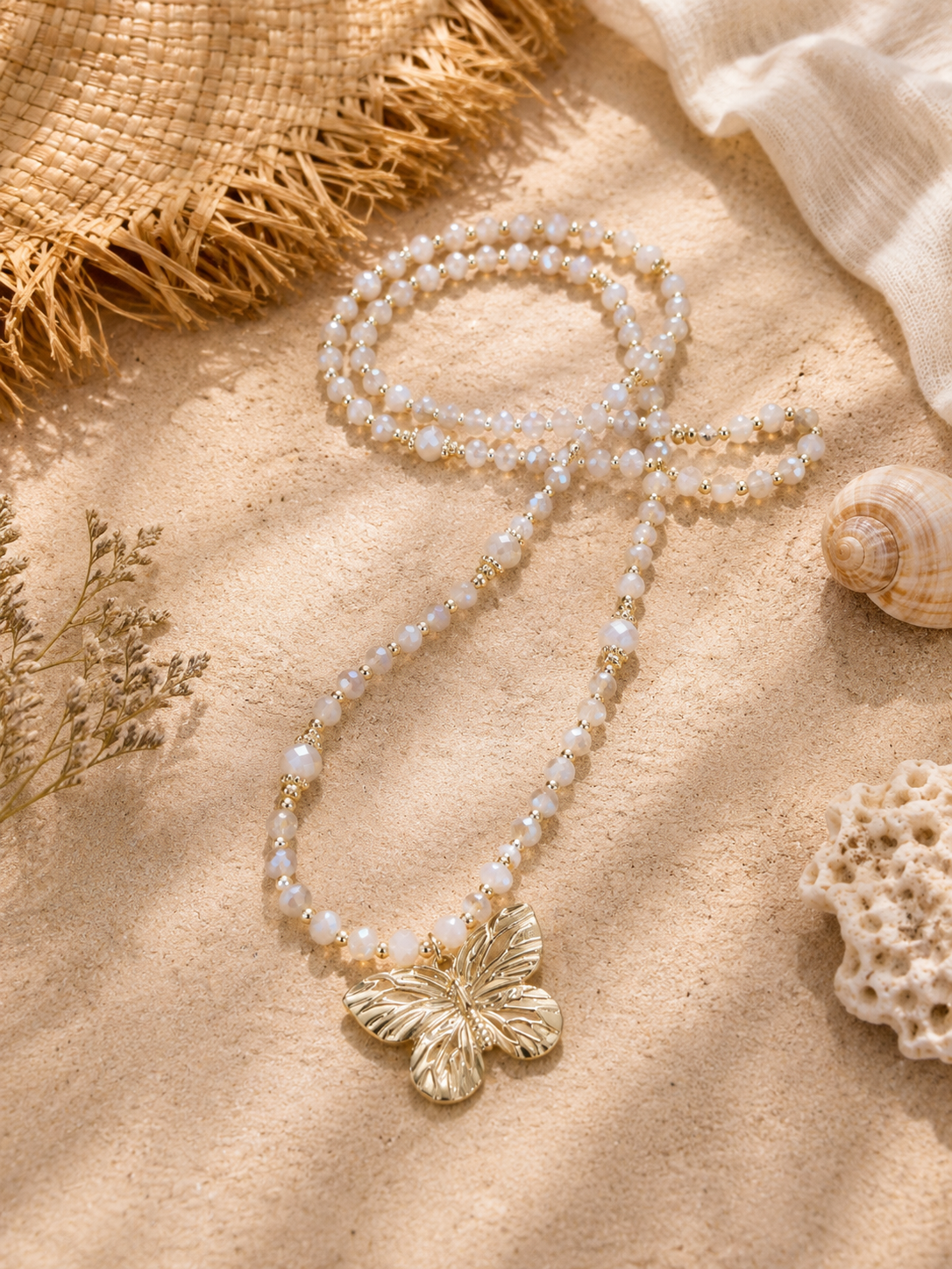 Lange Sommerkette „Coralina“ – farbenfrohe Designs mit Goldakzenten