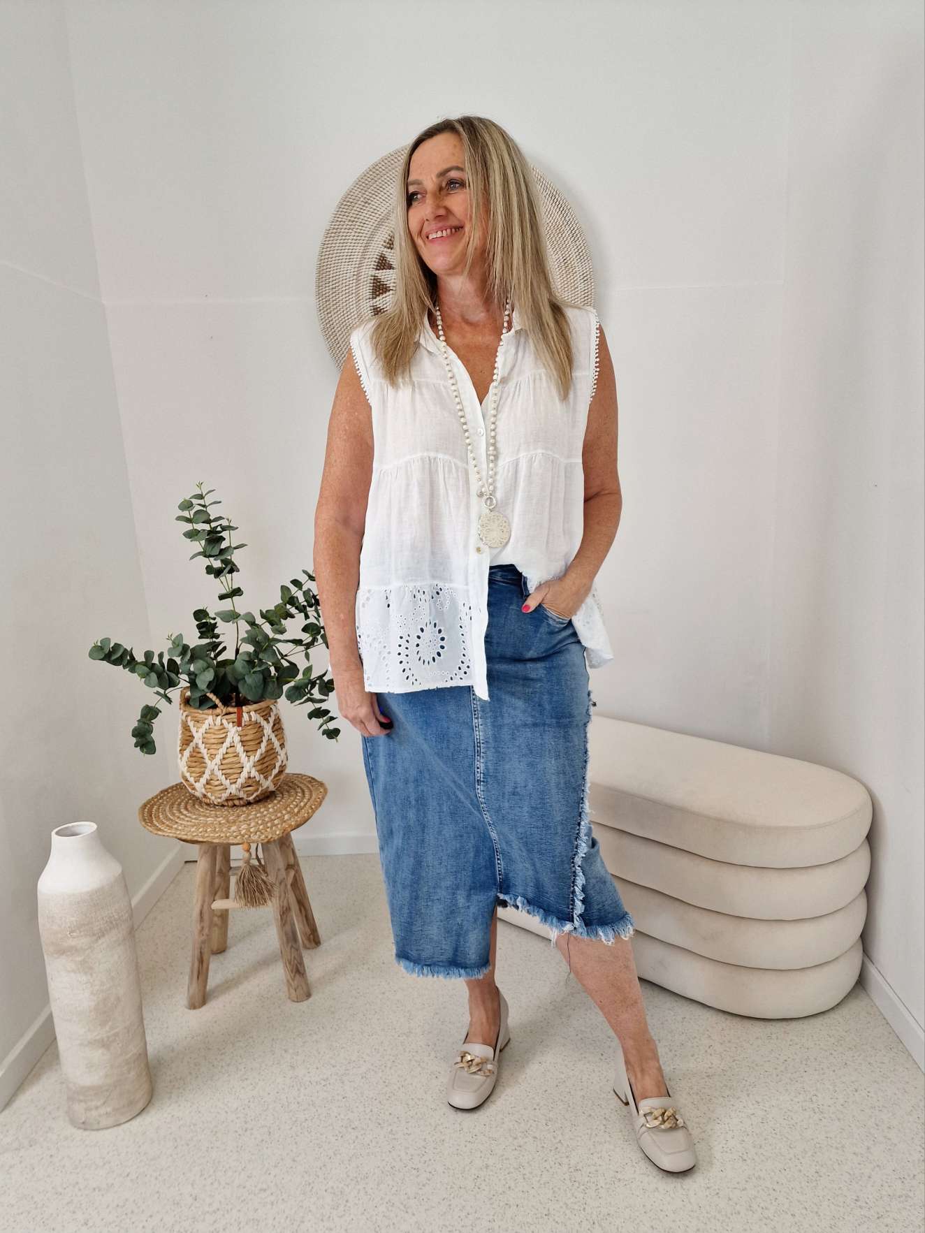 EDLES LEINEN SHIRT TOP KISS WEIß 36-42 Made in Italy Shirt Oberteil LINEN BASIC Lochstickerei EDLES LEINEN SHIRT TOP KISS WEIß 36-42 Made in Italy Shirt Oberteil LINEN BASIC Lochstickerei