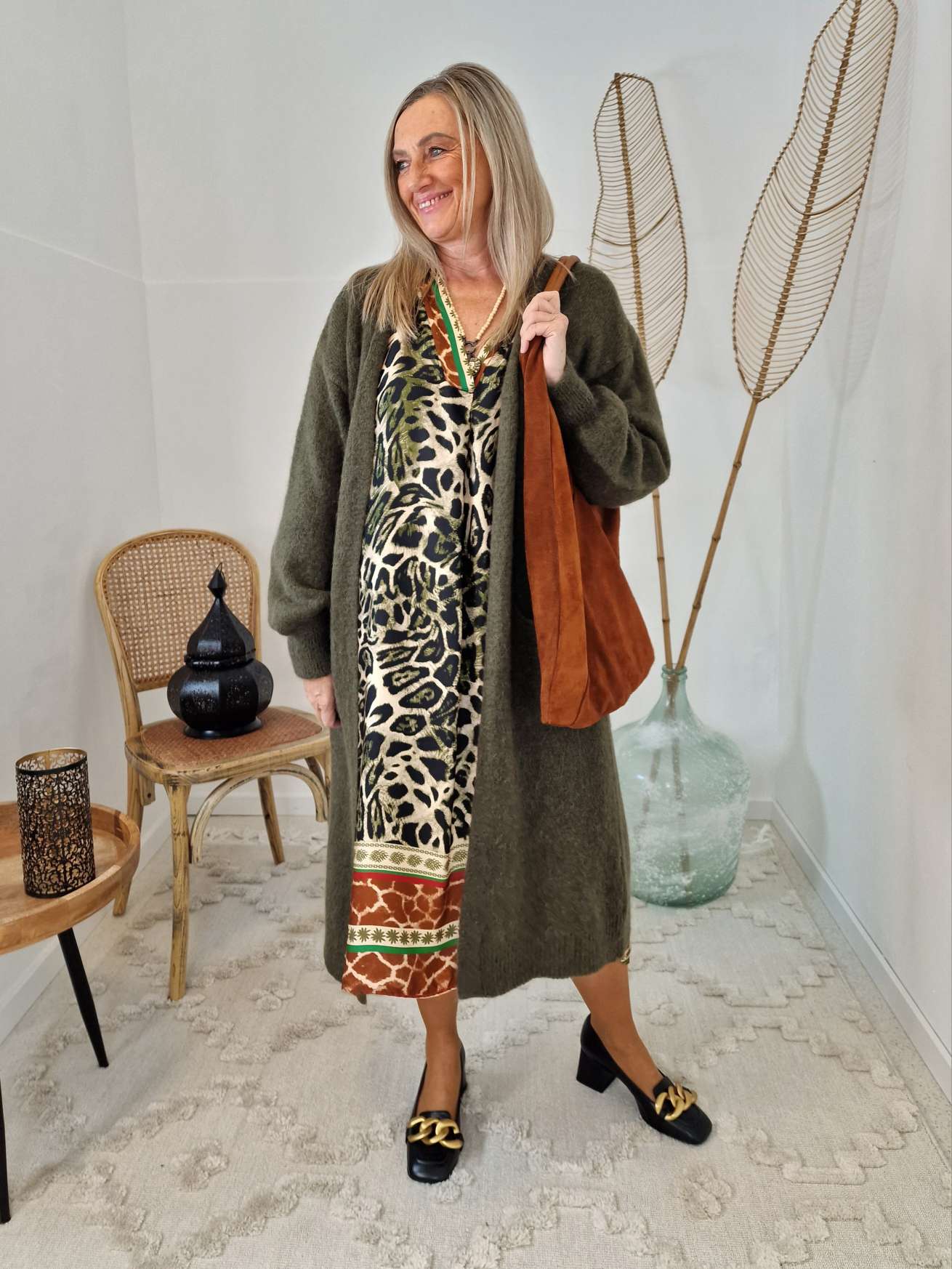 BLUSEN KLEID LUISE KHAKI langes Seiden Kleid Dress Longbluse Made in Italy 34-42 BLUSEN KLEID LUISE KHAKI langes Seiden Kleid Dress Longbluse Made in Italy 34-42