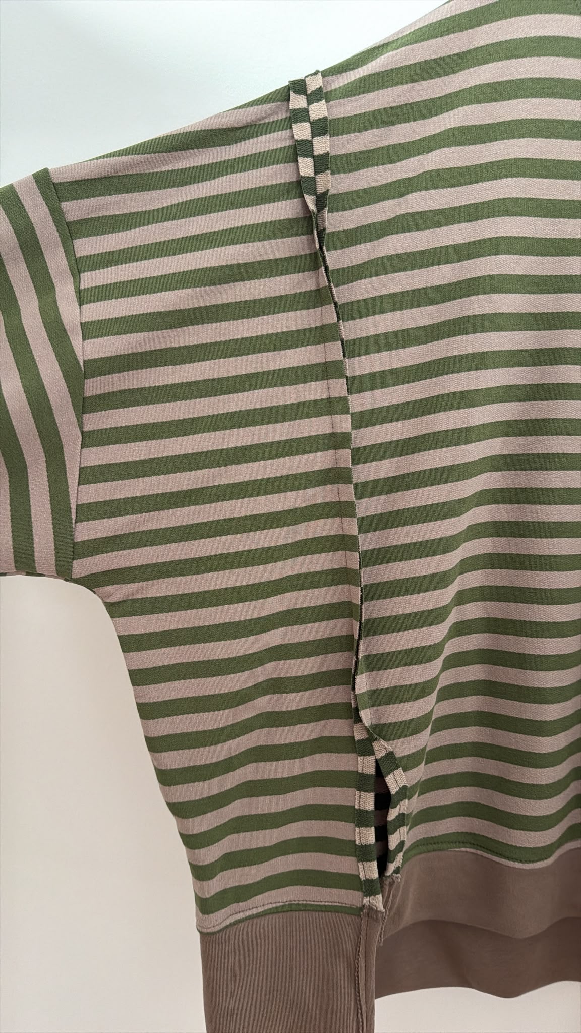 Sweater Charly mit Raw-Cut Details Stripes Made in Italy 34-44/46