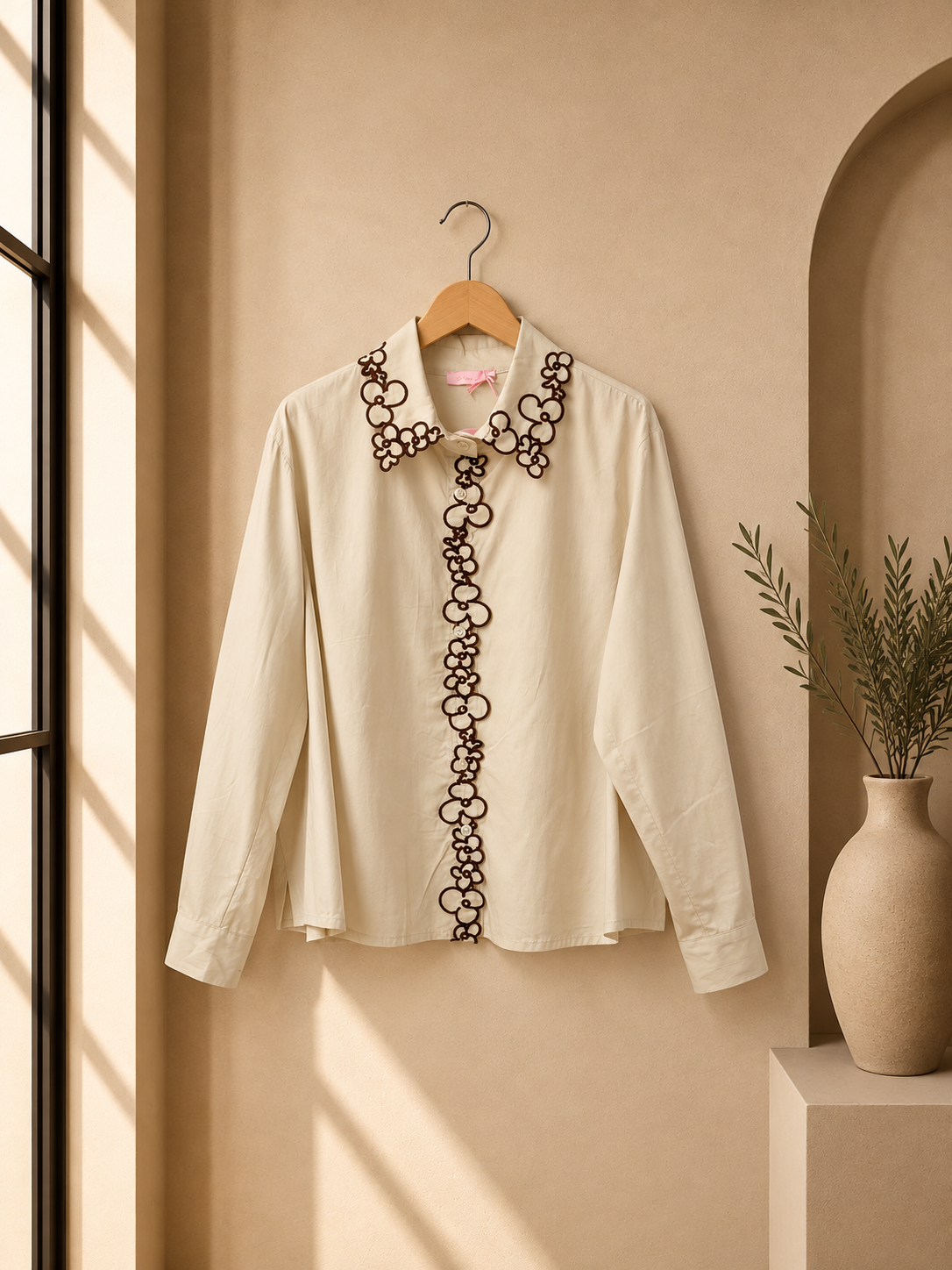 Bluse mit Blumenstickerei I B0042 I Made in Italy 34-40
