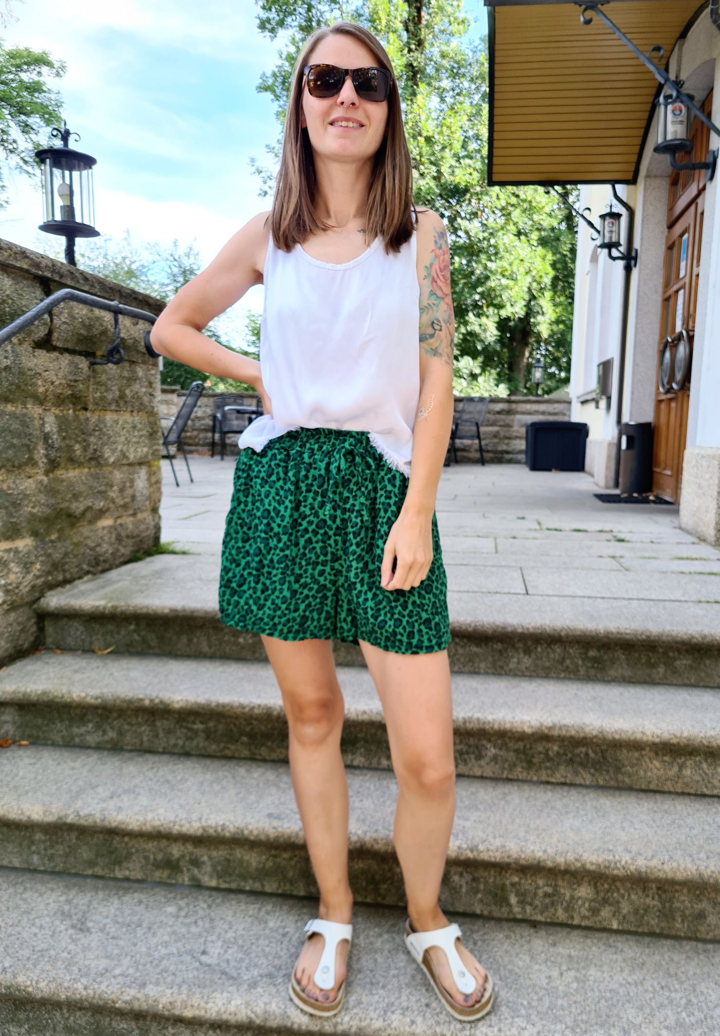 MUSSELIN SHORTS NERO LEO GRÜN 34-40/42 Made in Italy PANT kurze Hose Sommerhose Hotpants LEOPARD MUSSELIN SHORTS NERO LEO GRÜN 34-40/42 Made in Italy PANT kurze Hose Sommerhose Hotpants LEOPARD