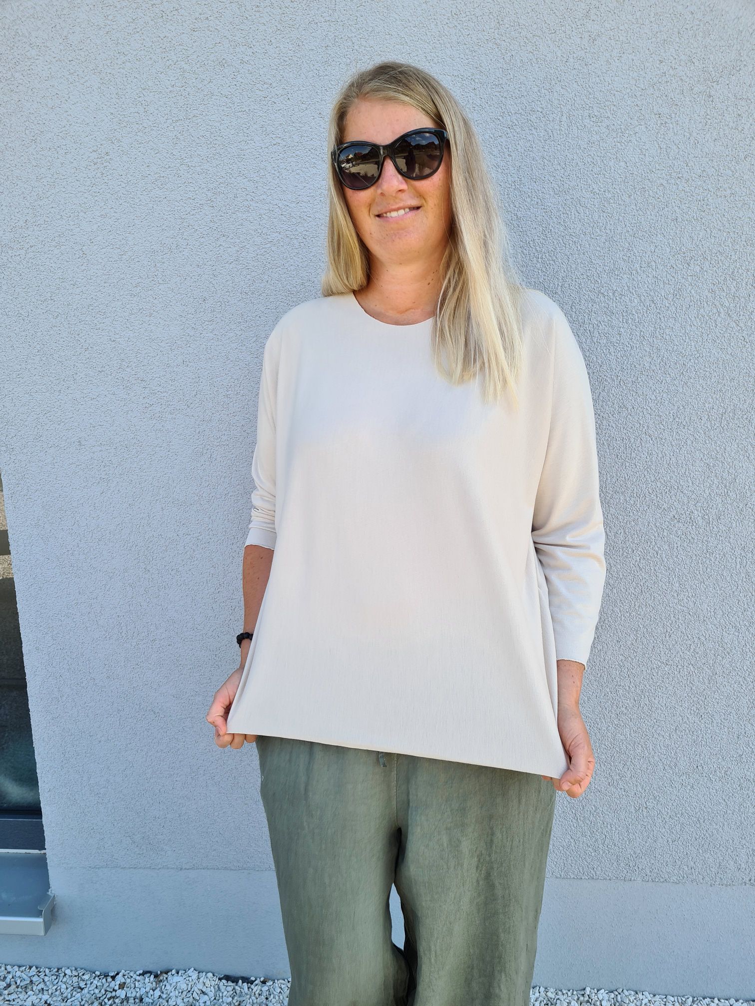 BASIC LONGSLEEVE RUBY CREME leichter Pullover 34-42 Made in Italy Layer Shirt BASIC LONGSLEEVE RUBY CREME leichter Pullover 34-42 Made in Italy Layer Shirt