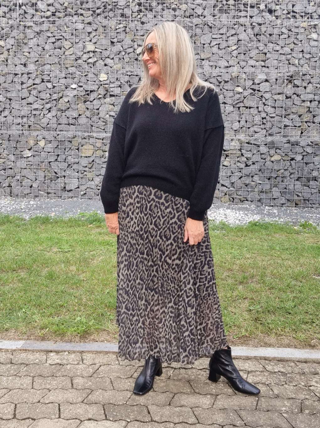 PLISSEE SKIRT SARABI LEO KAHKI Midi Rock Made in Italy 34-40 PLISSEE SKIRT SARABI LEO KAHKI Midi Rock Made in Italy 34-40