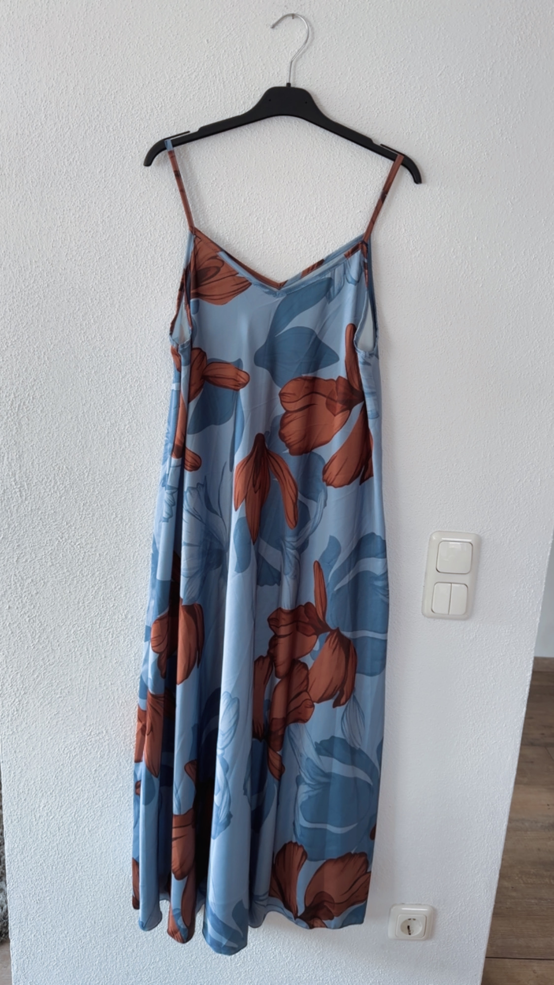 🌸 Maxikleid Dahlia mit floralem Print – Made in Italy 34-42