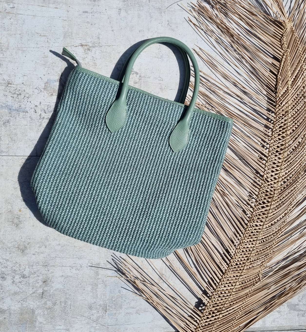 BAST SHOPPER ARIA MINT Leder Tasche Shopping Bag Umhängetasche Made in Italy BAST SHOPPER ARIA MINT Leder Tasche Shopping Bag Umhängetasche Made in Italy