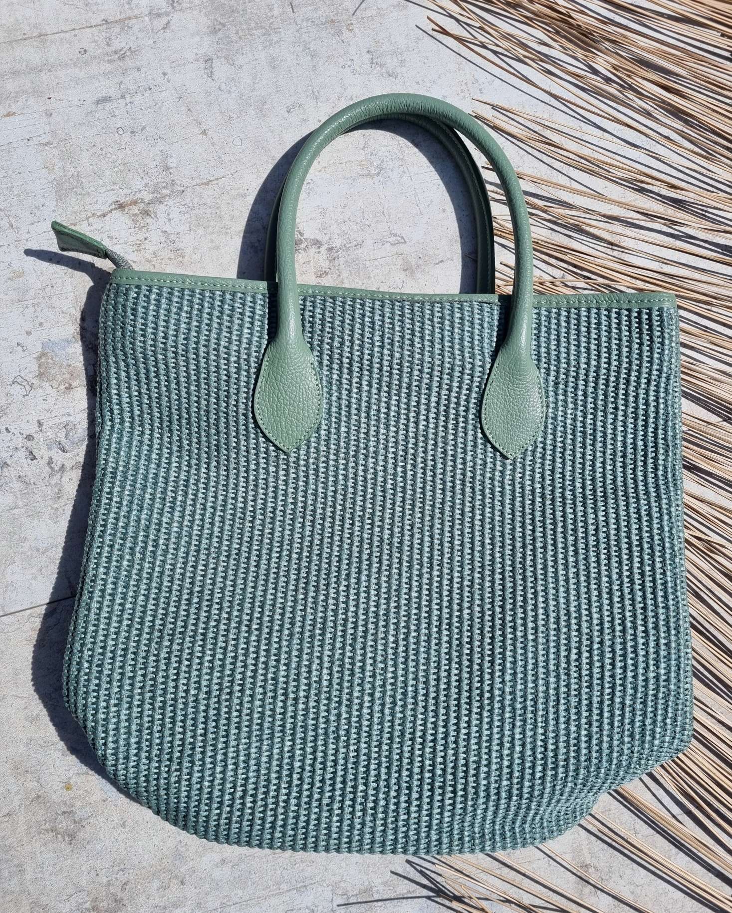 BAST SHOPPER ARIA MINT Leder Tasche Shopping Bag Umhängetasche Made in Italy BAST SHOPPER ARIA MINT Leder Tasche Shopping Bag Umhängetasche Made in Italy