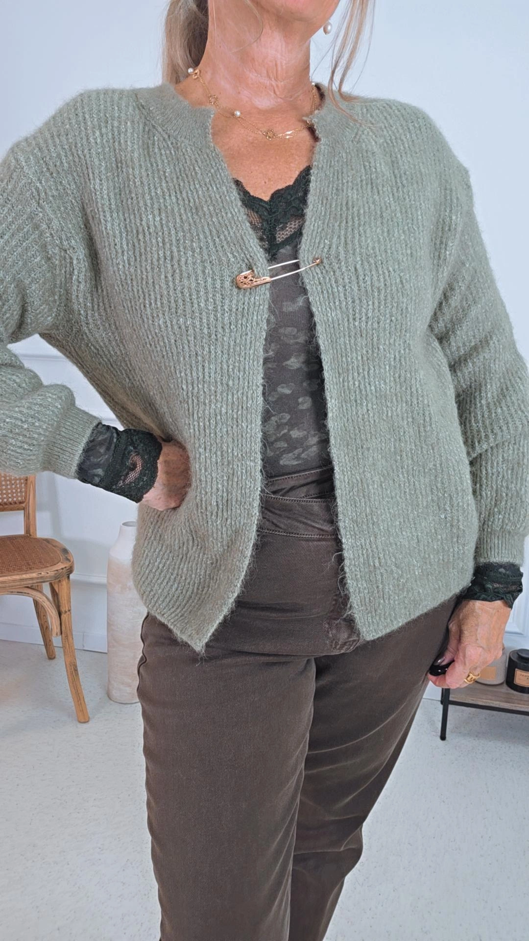 ALPAKA CARDIGAN ALINA 34-42 Made in Italy mit dekorativer Sicherheitsnadel