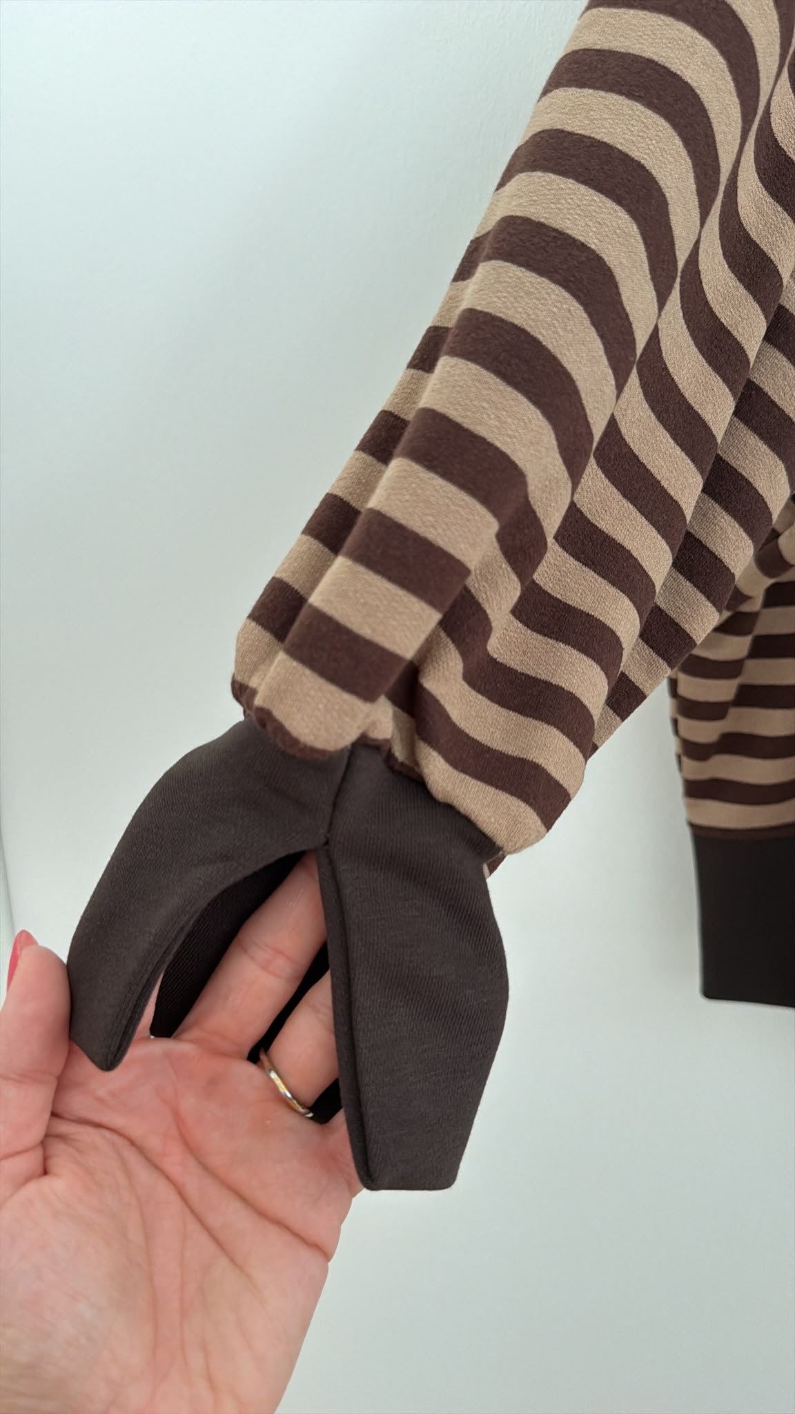 Sweater Charly mit Raw-Cut Details Stripes Made in Italy 34-44/46
