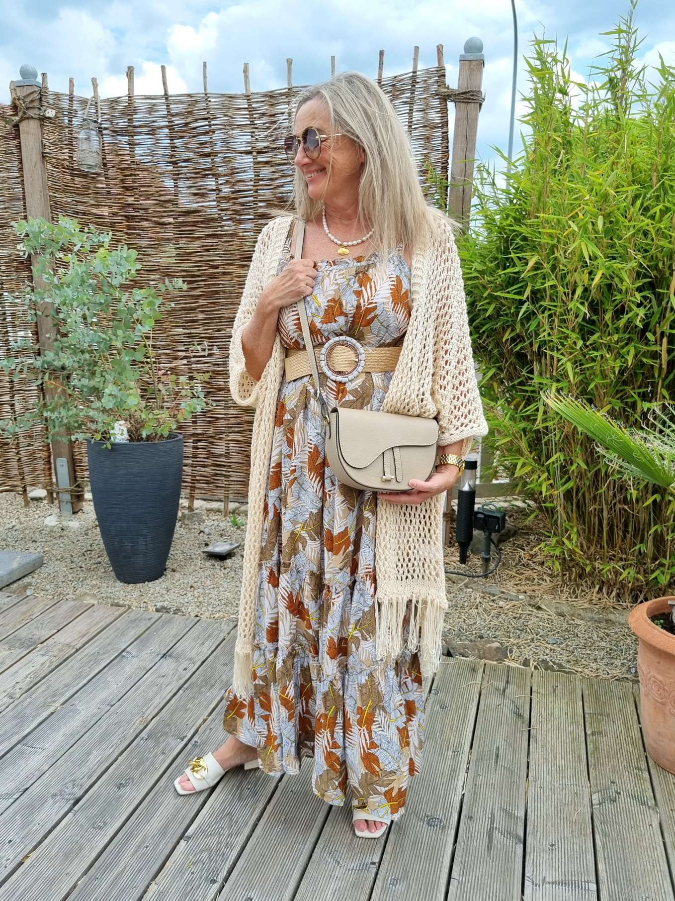 LONG CARDIGAN KOS FRINGES BEIGE Langer Strick Mantel Jacke Made in Italy Lochmuster Häkel 34-42/44 LONG CARDIGAN KOS FRINGES BEIGE Langer Strick Mantel Jacke Made in Italy Lochmuster Häkel 34-42/44