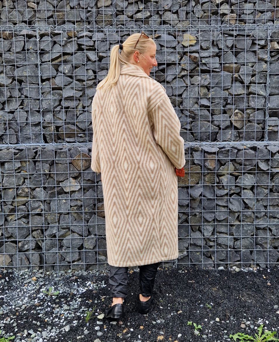 WOLL MANTEL MERLE STRIPES BEIGE 36-42 Made in Italy Winter Jacke Fleece Mantel COAT WOLL MANTEL MERLE STRIPES BEIGE 36-42 Made in Italy Winter Jacke Fleece Mantel COAT