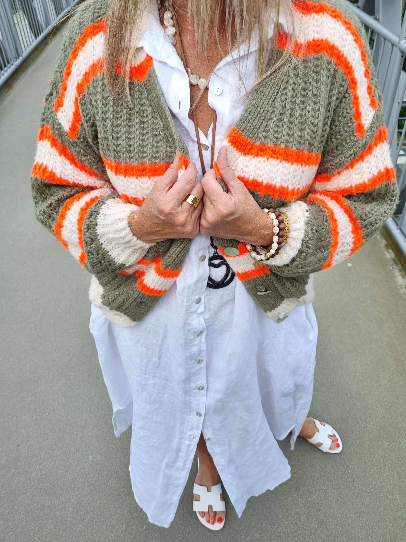 SHORT KNIT CARDIGAN MYKONOS STRIPES BUTTONS KHAKI ORANGE CREME kurze Strick Jacke Made in Italy Streifen Knöpfe 34-42 SHORT KNIT CARDIGAN MYKONOS STRIPES BUTTONS KHAKI ORANGE CREME kurze Strick Jacke Made in Italy Streifen Knöpfe 34-42