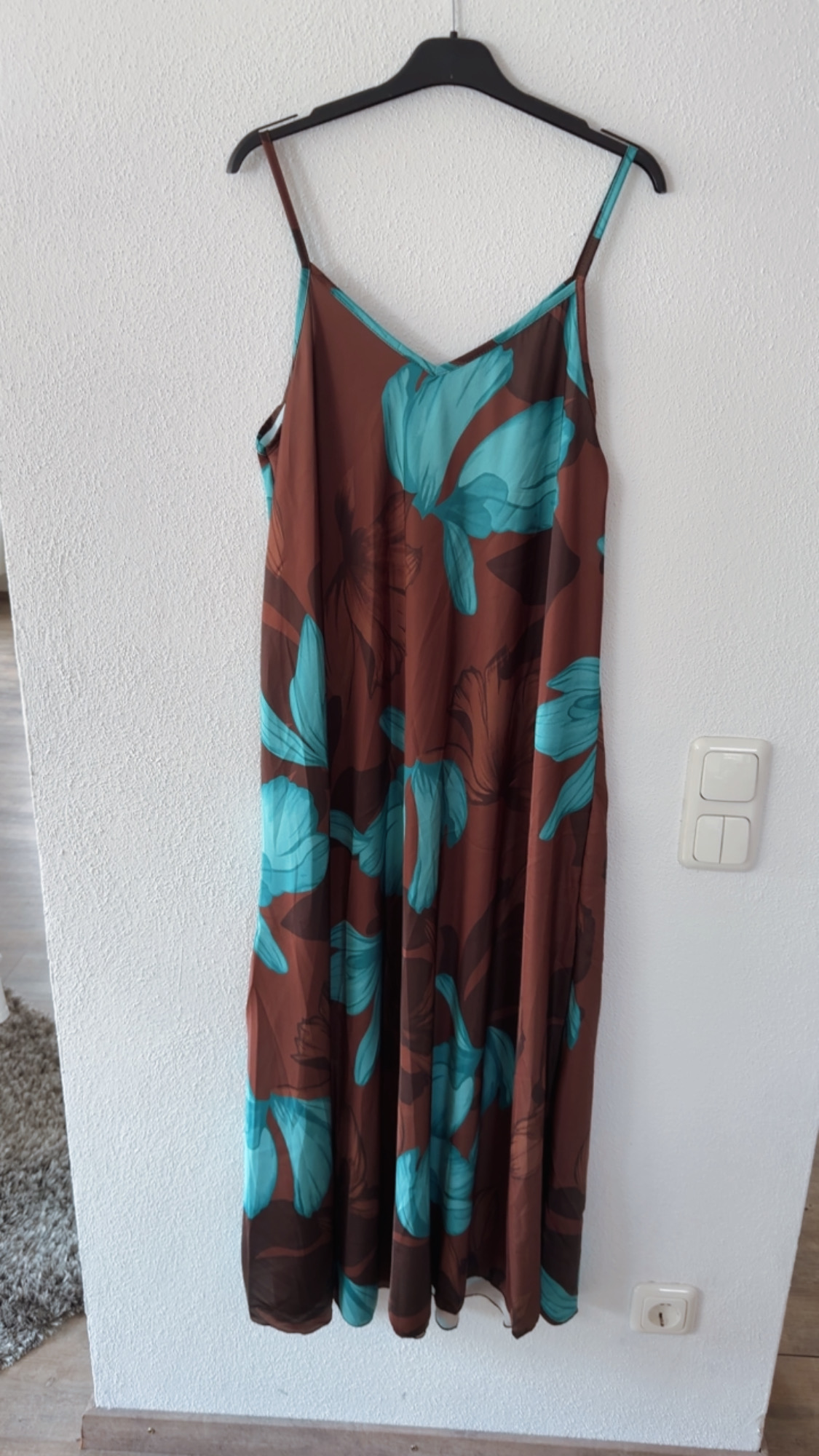 🌸 Maxikleid Dahlia mit floralem Print – Made in Italy 34-42