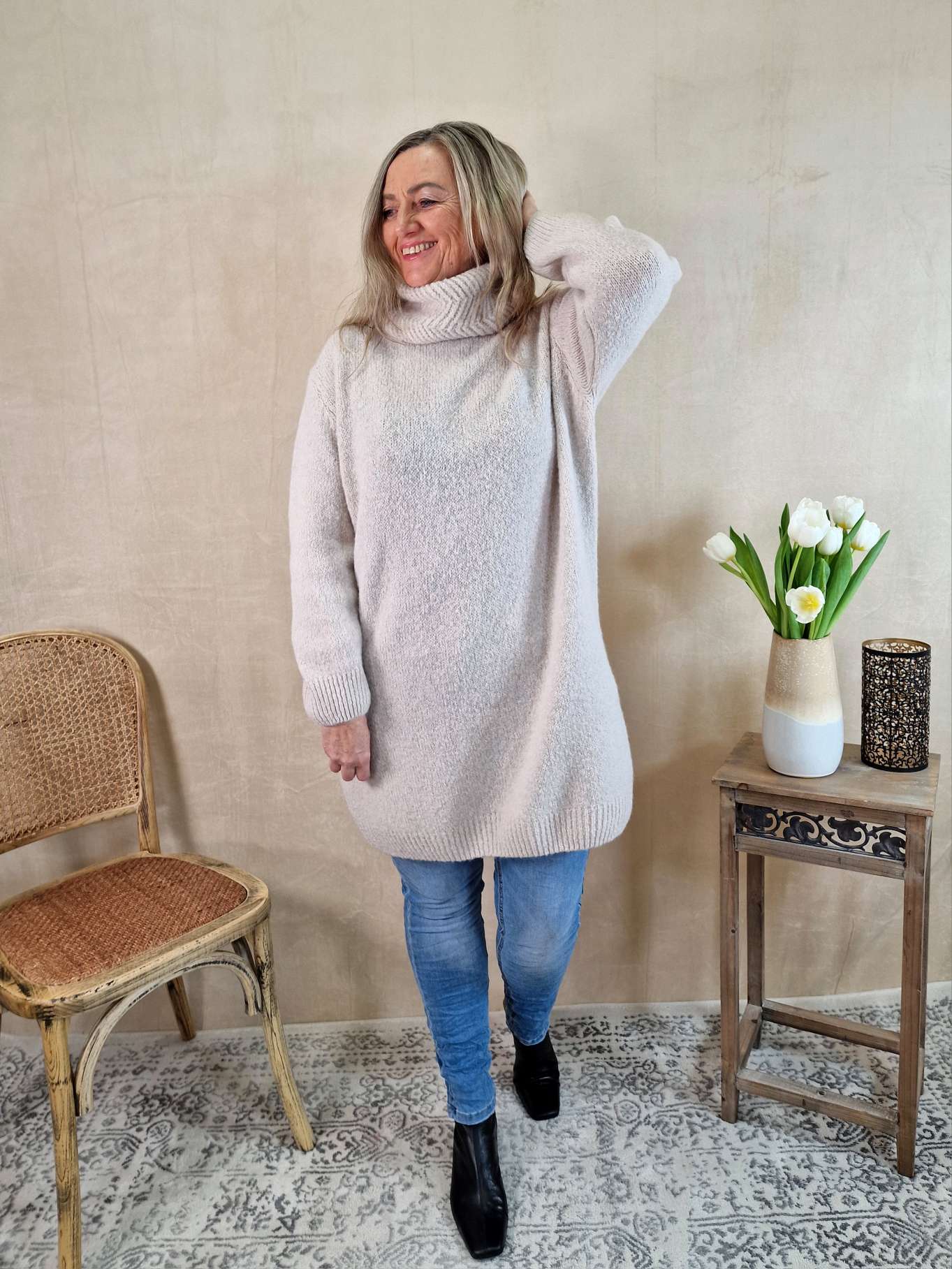KNIT DRESS BALTIMORE SAND 34-42 Strickkleid Kleid Rollkragen Made in Italy