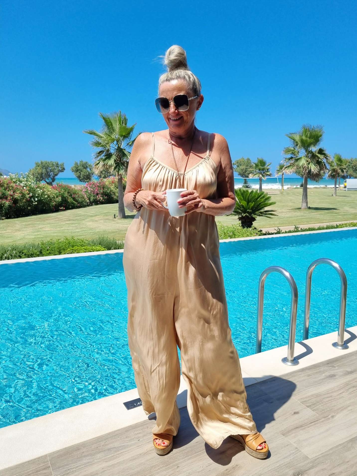 SILK JUMPSUIT PARIS BEIGE 34-42 Made in Italy Seide Overall Zweiteiler 4945 SILK JUMPSUIT PARIS BEIGE 34-42 Made in Italy Seide Overall Zweiteiler 4945