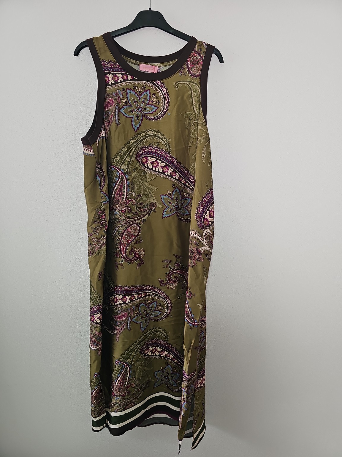 Satin-Kleid Evelina Paisley Made in Italy Viskose Qualtiät Gr. 34-40/42