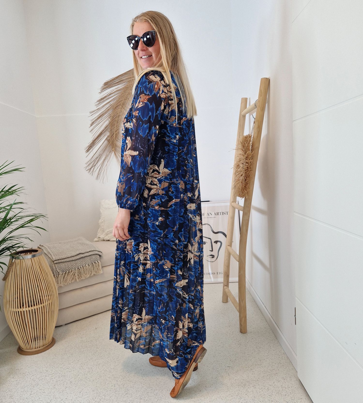 MAXI PLISSEE DRESS ULA BLAU 36-42 Made in Italy Plissee Herbst Kleid MAXI PLISSEE DRESS ULA BLAU 36-42 Made in Italy Plissee Herbst Kleid