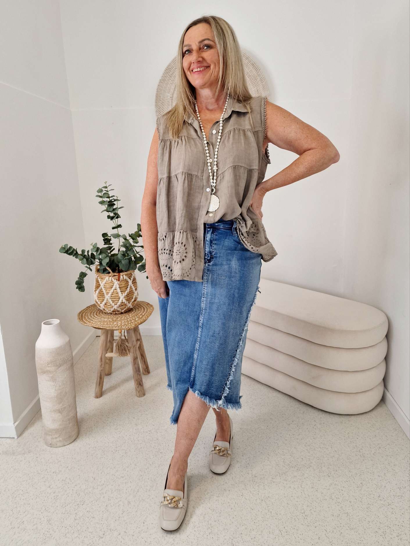 EDLES LEINEN SHIRT TOP KISS TAUPE 36-42 Made in Italy Shirt Oberteil LINEN Lochstikerei EDLES LEINEN SHIRT TOP KISS TAUPE 36-42 Made in Italy Shirt Oberteil LINEN Lochstikerei