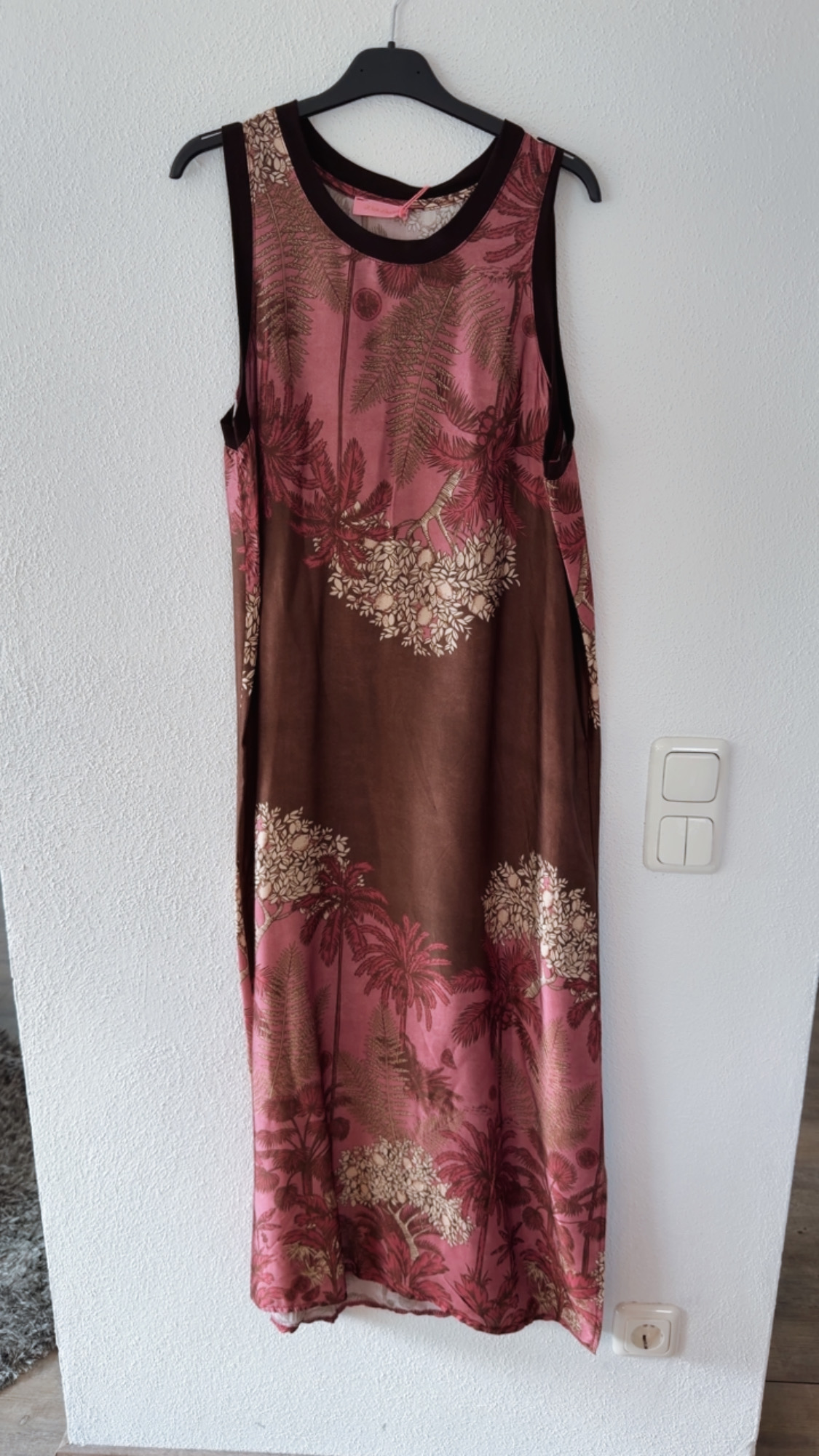 Satin-Kleid Mohea 🌸🌴Made in Italy Viskose Qualtiät Gr. 34-40/42
