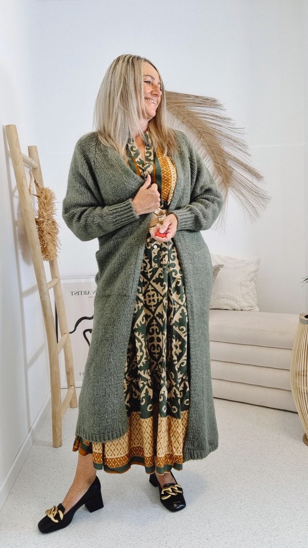 EDLER KNIT CARDIGAN CHRISTIN KHAKI MOHAIR 34-42 Made in Italy Strickjacke Strickmantel Mantel EDLER KNIT CARDIGAN CHRISTIN KHAKI MOHAIR 34-42 Made in Italy Strickjacke Strickmantel Mantel