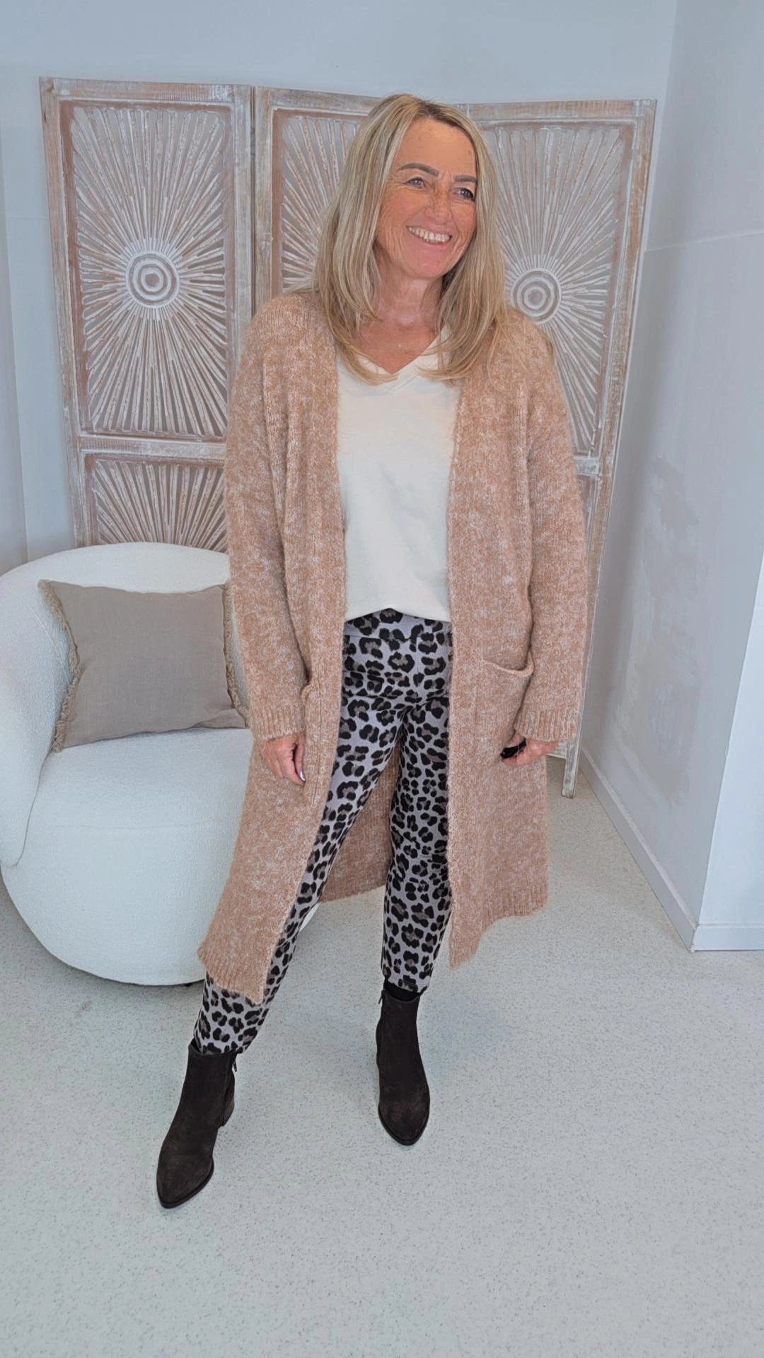 LANGER STRICK-CARDIGAN MANTEL CLARA mit Wolle 34-kleine 44 Made in Italy Strickmantel