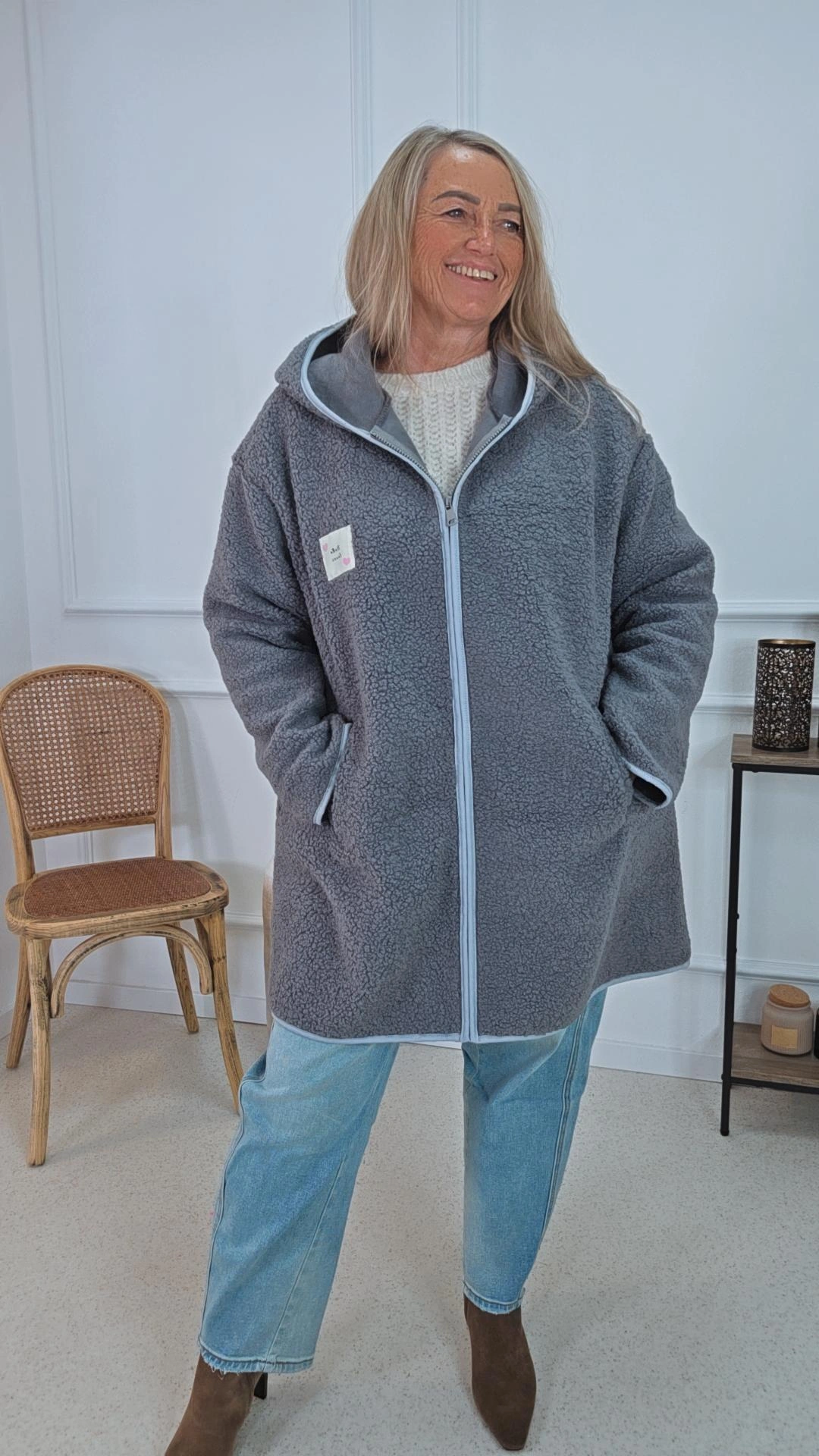 TEDDY MANTEL JENNY Made in Italy 34-44/46 Kapuzen-Jacke mit Reißverschluss in Midi-Länge