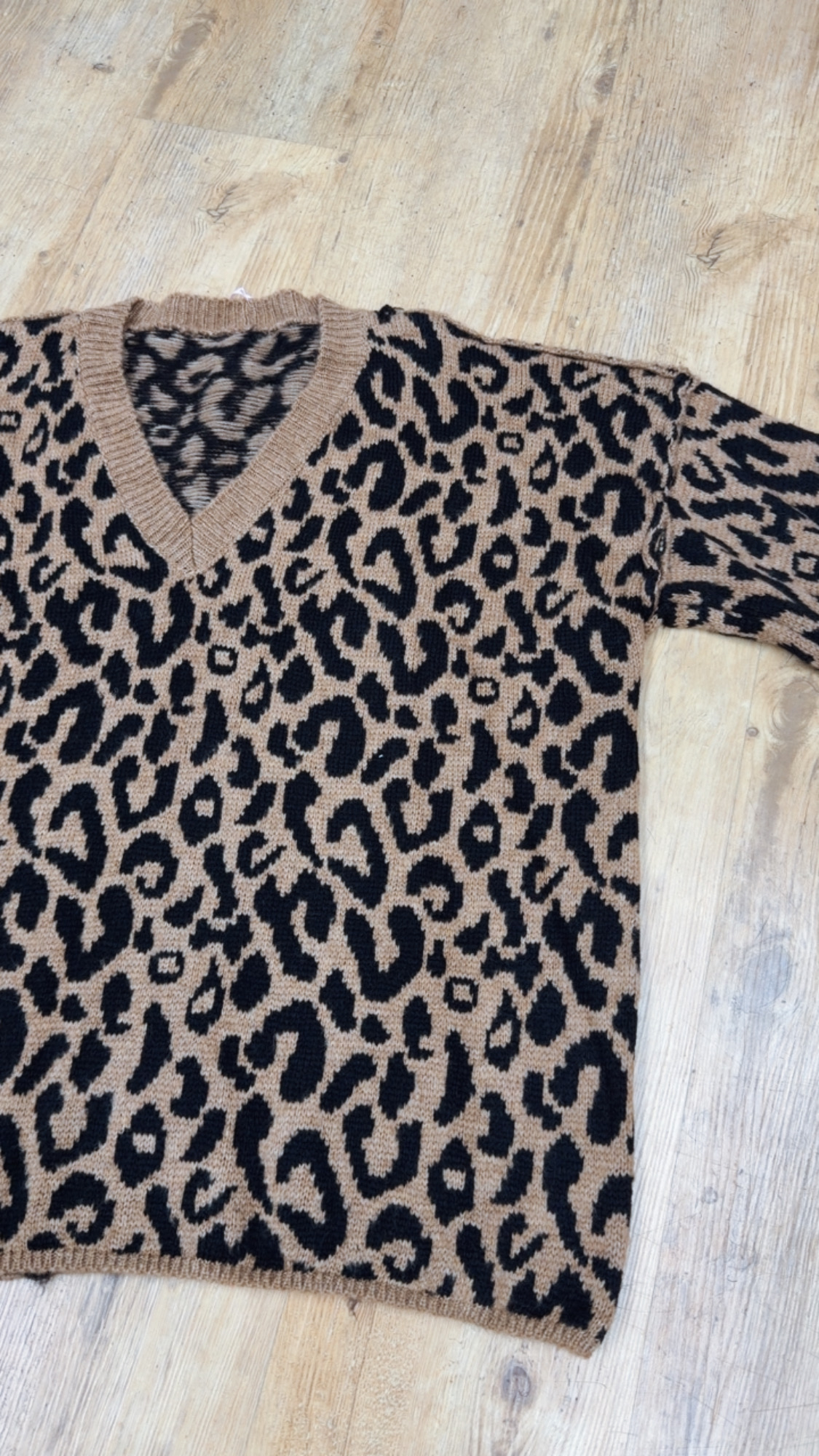 Leo-Pullover mit V-Ausschnitt I P0069 I Made in Italy 34-44/46