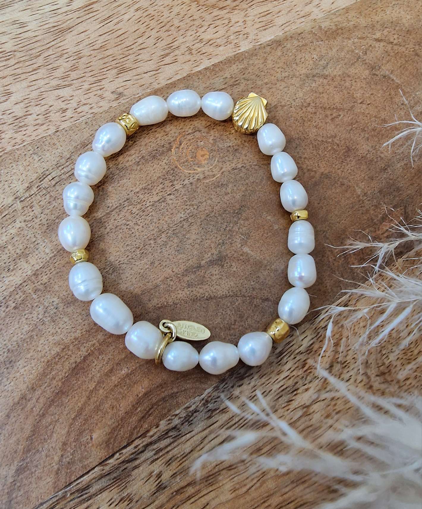 BRACELET SHELL  Edles Zuchtperlen Armband vergoldete Muschel CREME WEISS 