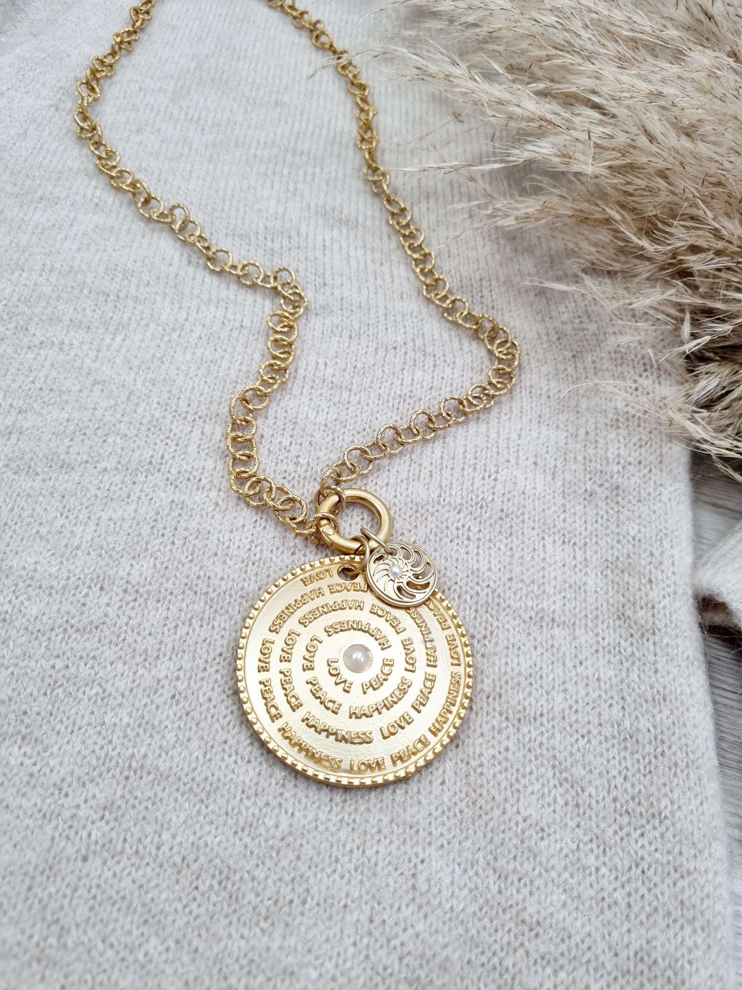 EXCLUSIVE GLIEDERKETTE HAPPINESS GOLD AMULETT BEAD Anhänger Halskette EXCLUSIVE GLIEDERKETTE HAPPINESS GOLD AMULETT BEAD Anhänger Halskette