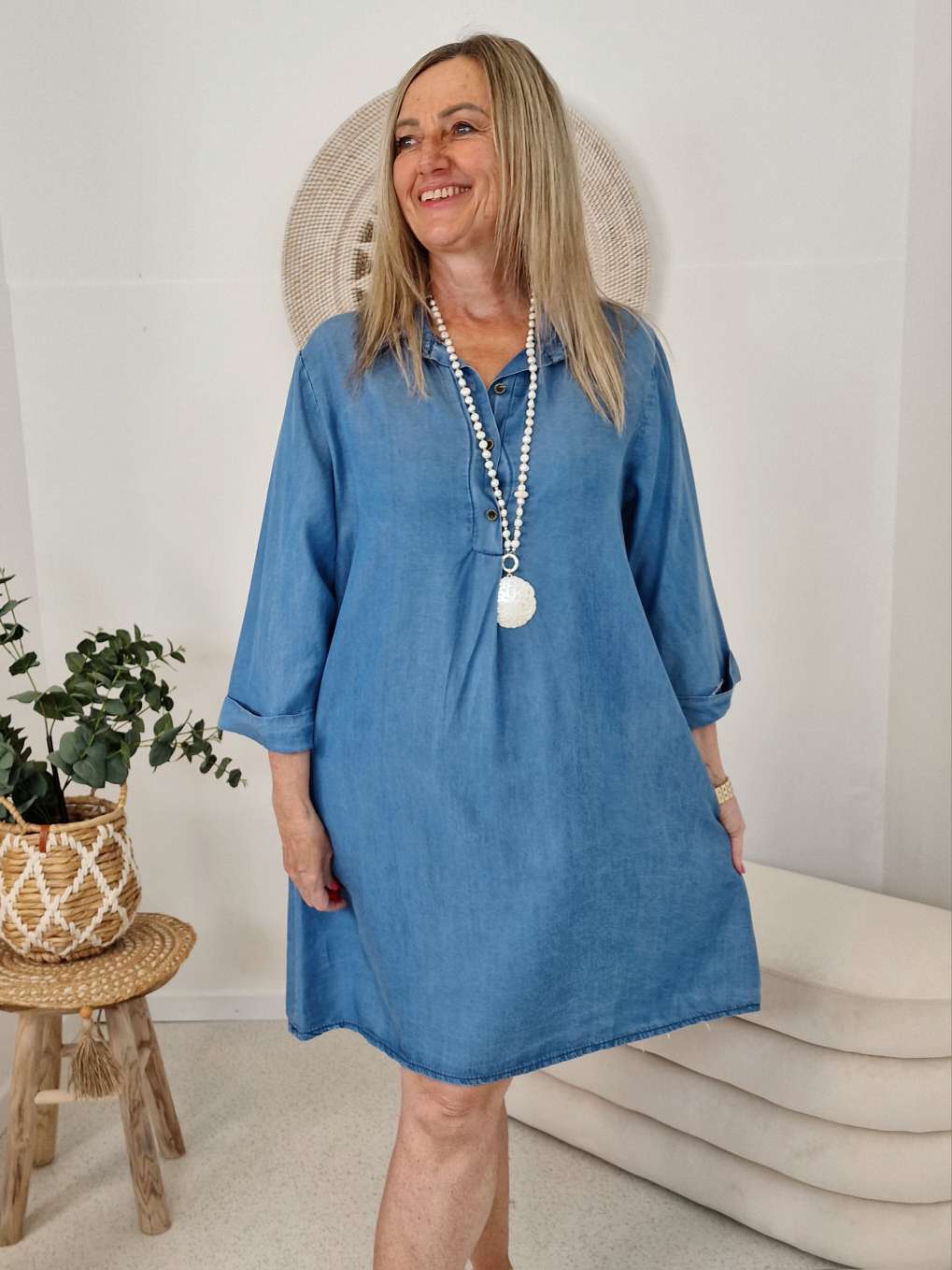SHORT JEANS DRESS VITA 34-42 Made in Italy DENIM BLUE Kleid SHORT JEANS DRESS VITA 34-42 Made in Italy DENIM BLUE Kleid