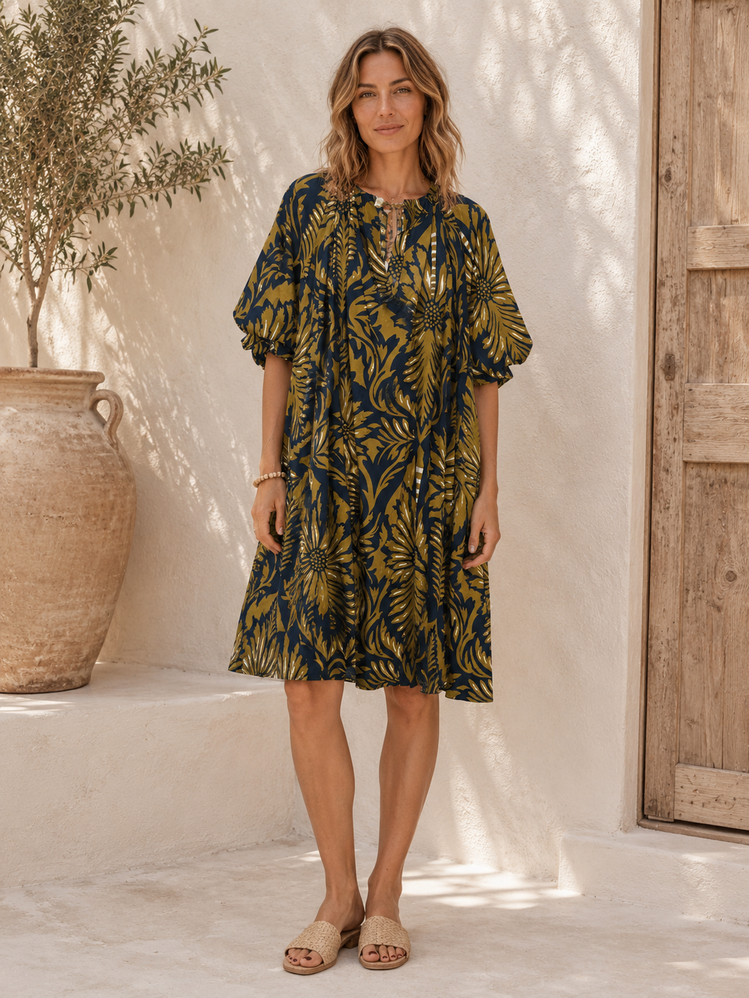 Kleid Kimolos Blätter- und Blumendesign Made in Italy 34-42/44