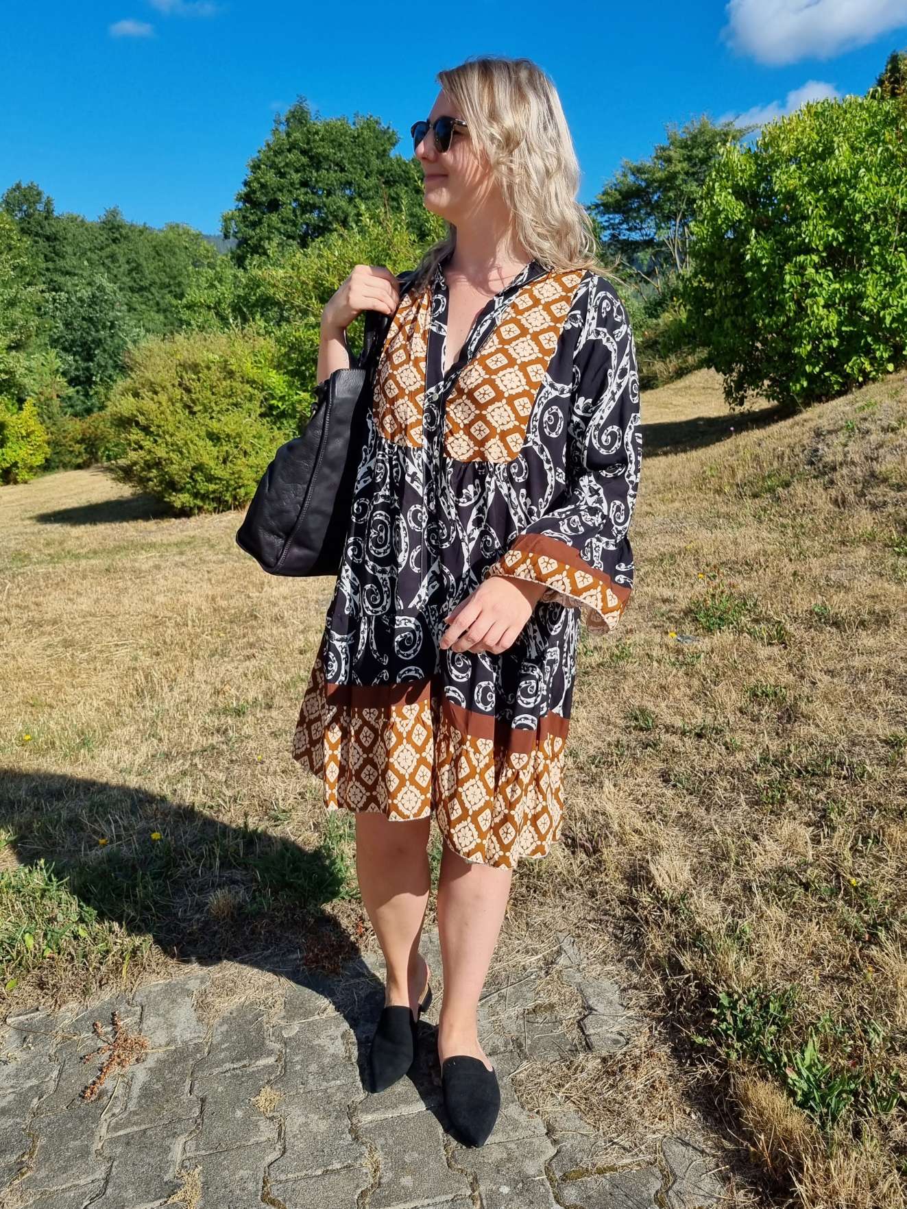 SHORT TUNIKA DRESS FIONA BLACK 34-40/42 Made in Italy langes Kleid Hängerchen Tunikakleid SHORT TUNIKA DRESS FIONA BLACK 34-40/42 Made in Italy langes Kleid Hängerchen Tunikakleid