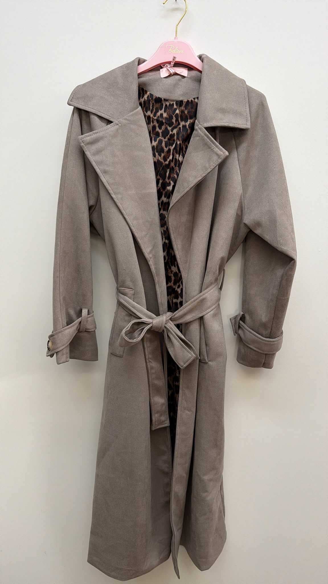 Tansania – Trenchcoat Mantel in Velourleder-Optik mit Leo-Futter | Made in Italy
