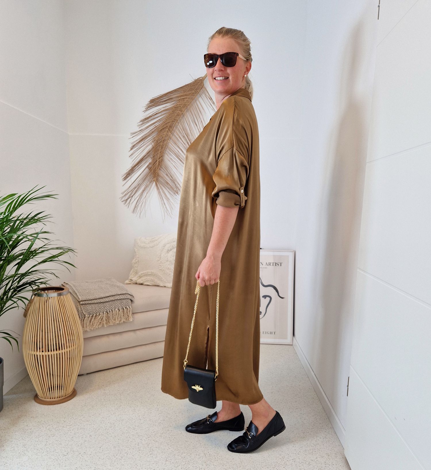 BLUSENKLEID NORA CAMEL 34-42/44 Made in Italy Oversize Maxi Kleid Mantel DRESS Satin Optik BLUSENKLEID NORA CAMEL 34-42/44 Made in Italy Oversize Maxi Kleid Mantel DRESS Satin Optik