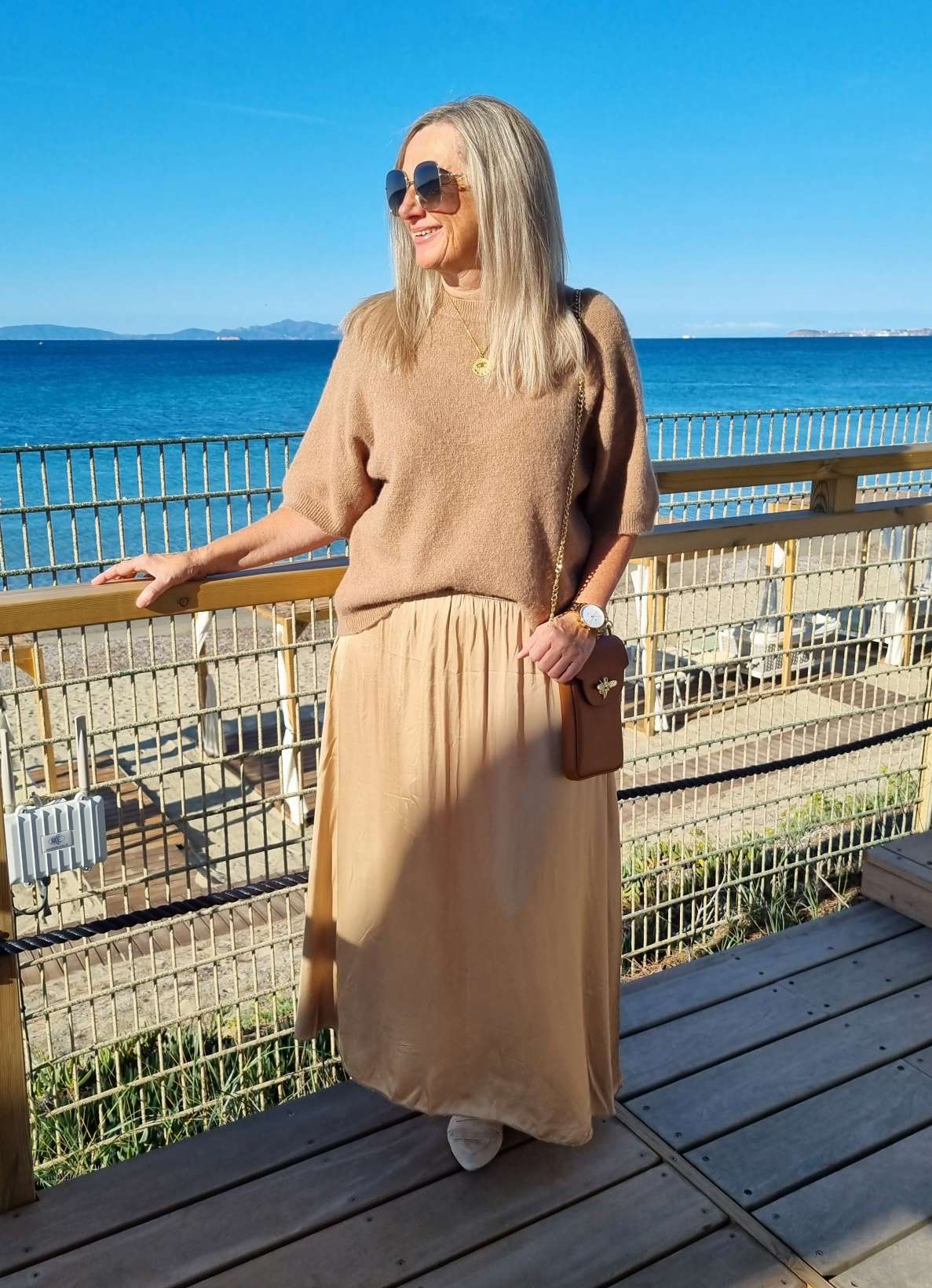EDLER SILK SKIRT ERIKA CAMEL Satin Rock Seiden Mix Made in Italy Sommerhose 34-40 EDLER SILK SKIRT ERIKA CAMEL Satin Rock Seiden Mix Made in Italy Sommerhose 34-40