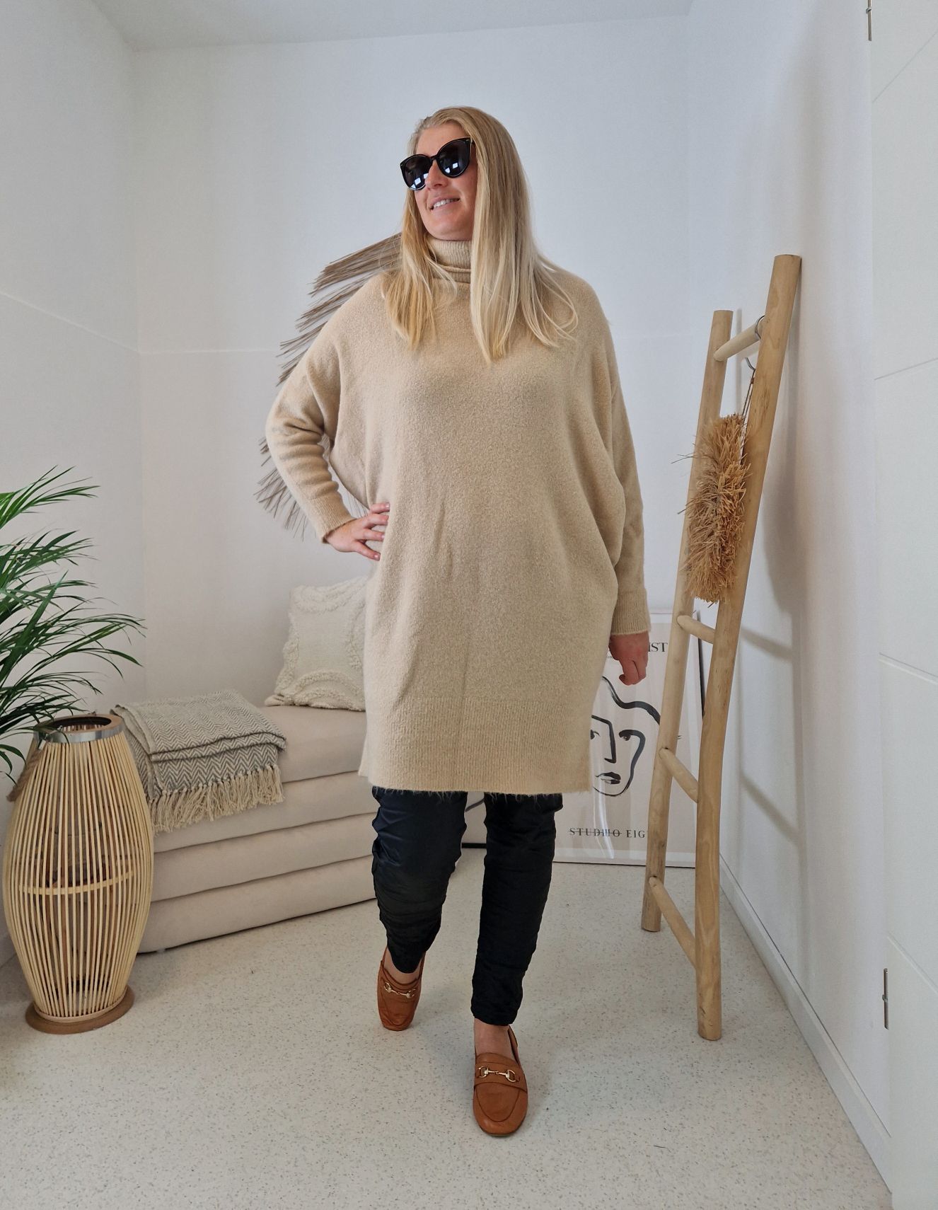 TURTLENECK KNIT DRESS TIZIANA SAND Rollkragen Strickkleid Kleid Pullover 34-42/44 TURTLENECK KNIT DRESS TIZIANA SAND Rollkragen Strickkleid Kleid Pullover 34-42/44