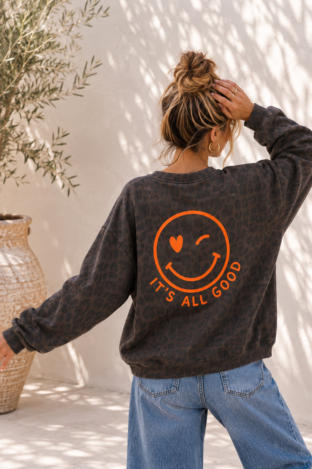 Sweatshirt „Happy Vibes NINA LEO“ – Made in Italy Gr. 34-42/44