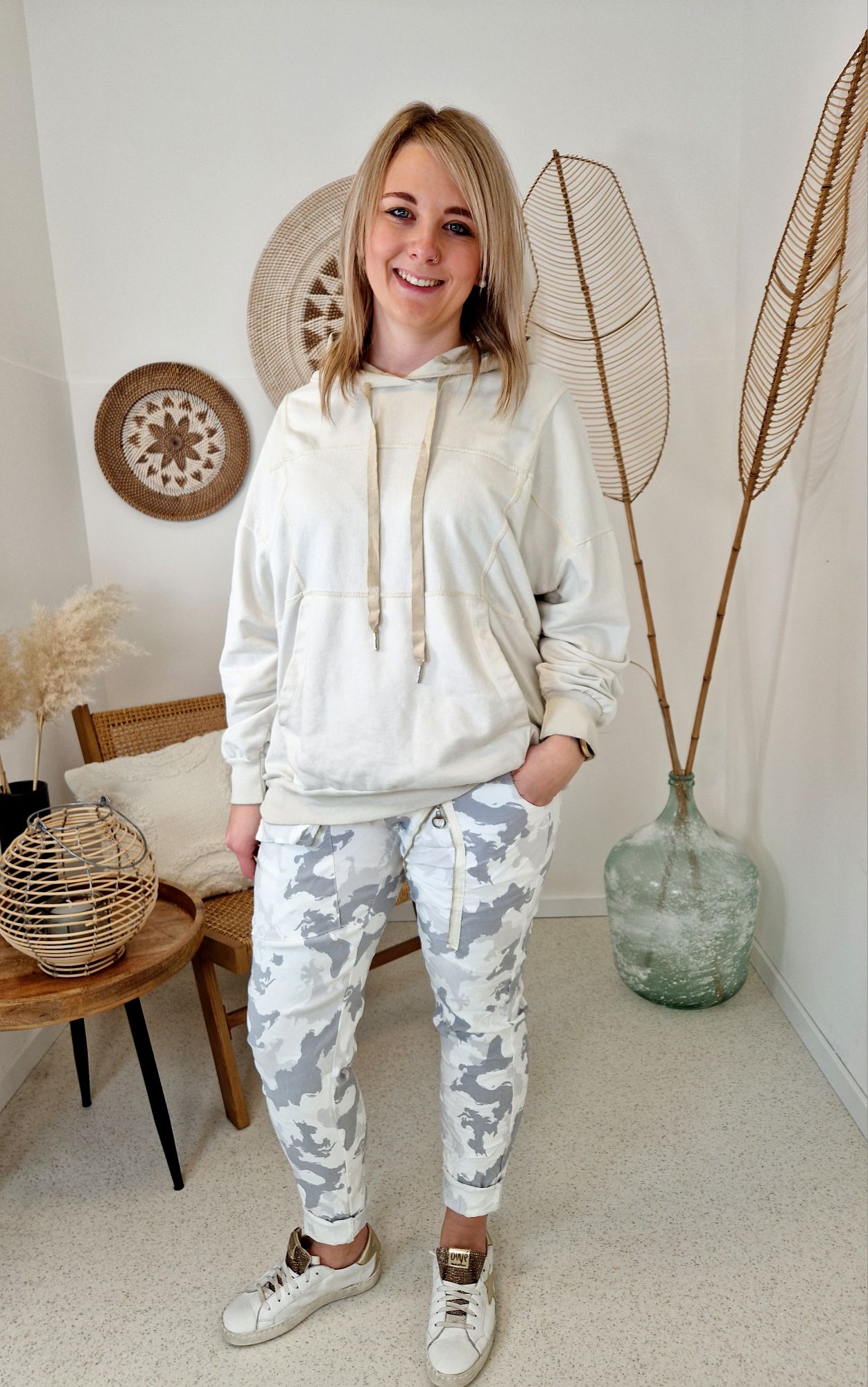 BASIC HOODIE MANUELA BEIGE 34-42 Made in Italy Sweater Kapuze Oversize Pullover