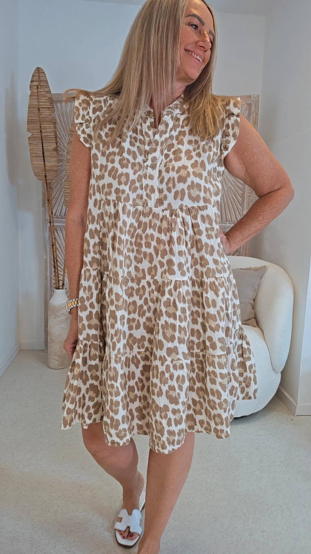 MUSSELIN KLEID TAMI CREME TAUPE 3  Leo kurz Rüschen 34 - 42 Summer Dress 