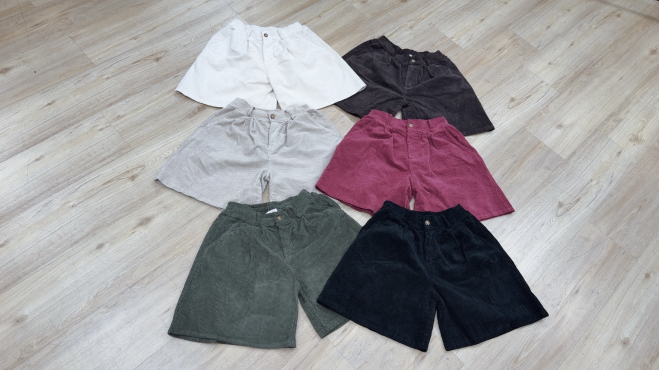 Cord-Shorts – Lässig, bequem & absolut angesagt CS0178 I Made in Italy 34-40/42