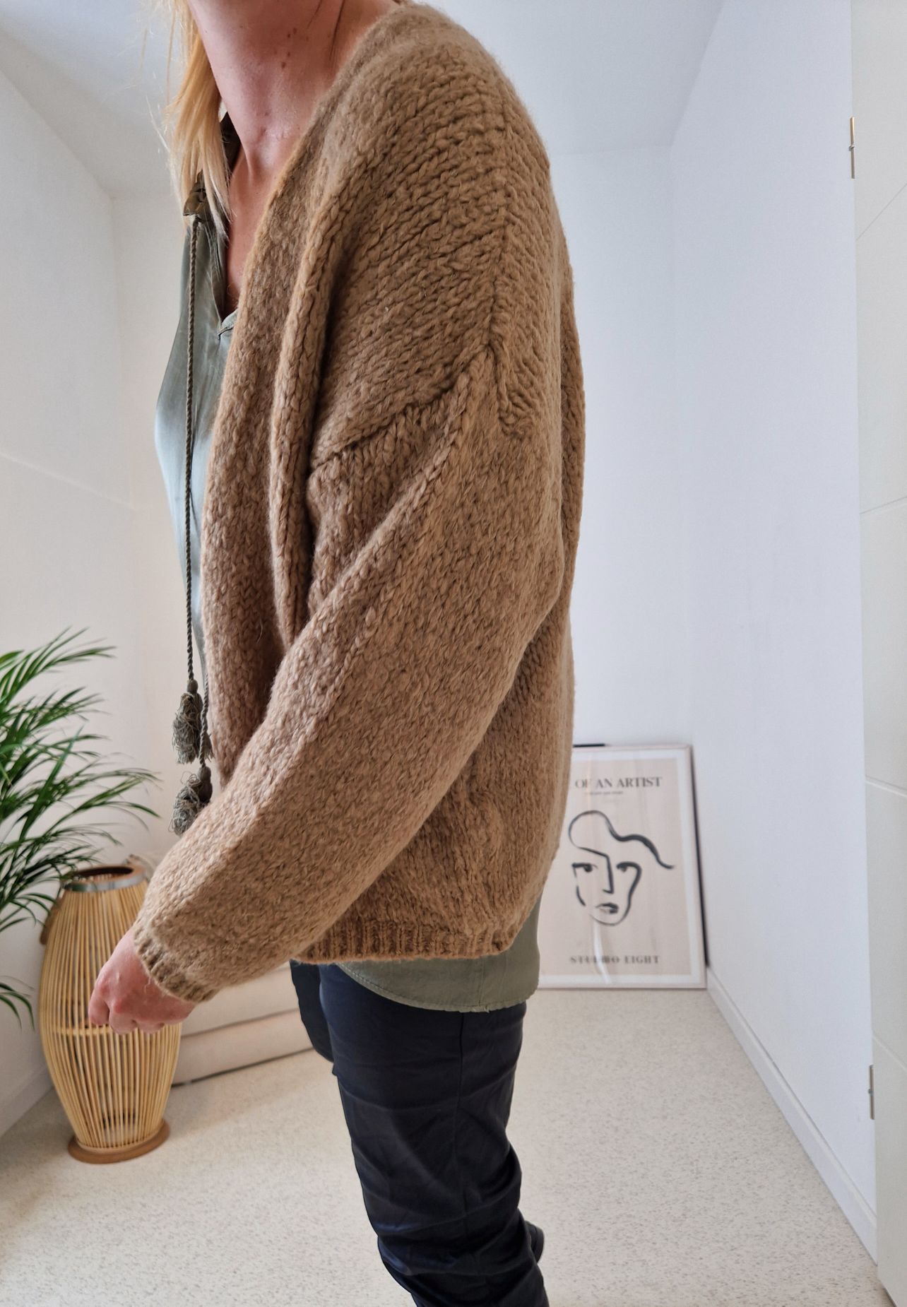 KNIT CARDIGAN MILLY CAMEL 34-42 Made in Italy kurze Strickjacke KNIT CARDIGAN MILLY CAMEL 34-42 Made in Italy kurze Strickjacke