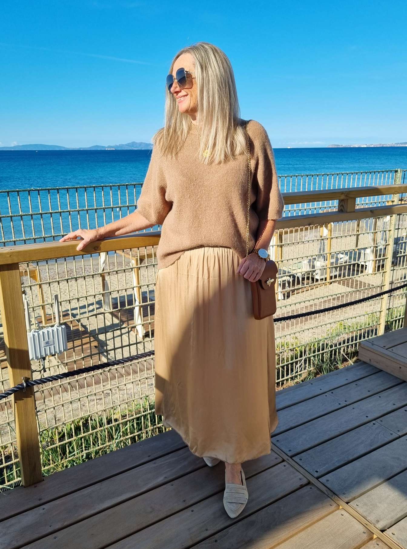 EDLER SILK SKIRT ERIKA CAMEL Satin Rock Seiden Mix Made in Italy Sommerhose 34-40 EDLER SILK SKIRT ERIKA CAMEL Satin Rock Seiden Mix Made in Italy Sommerhose 34-40