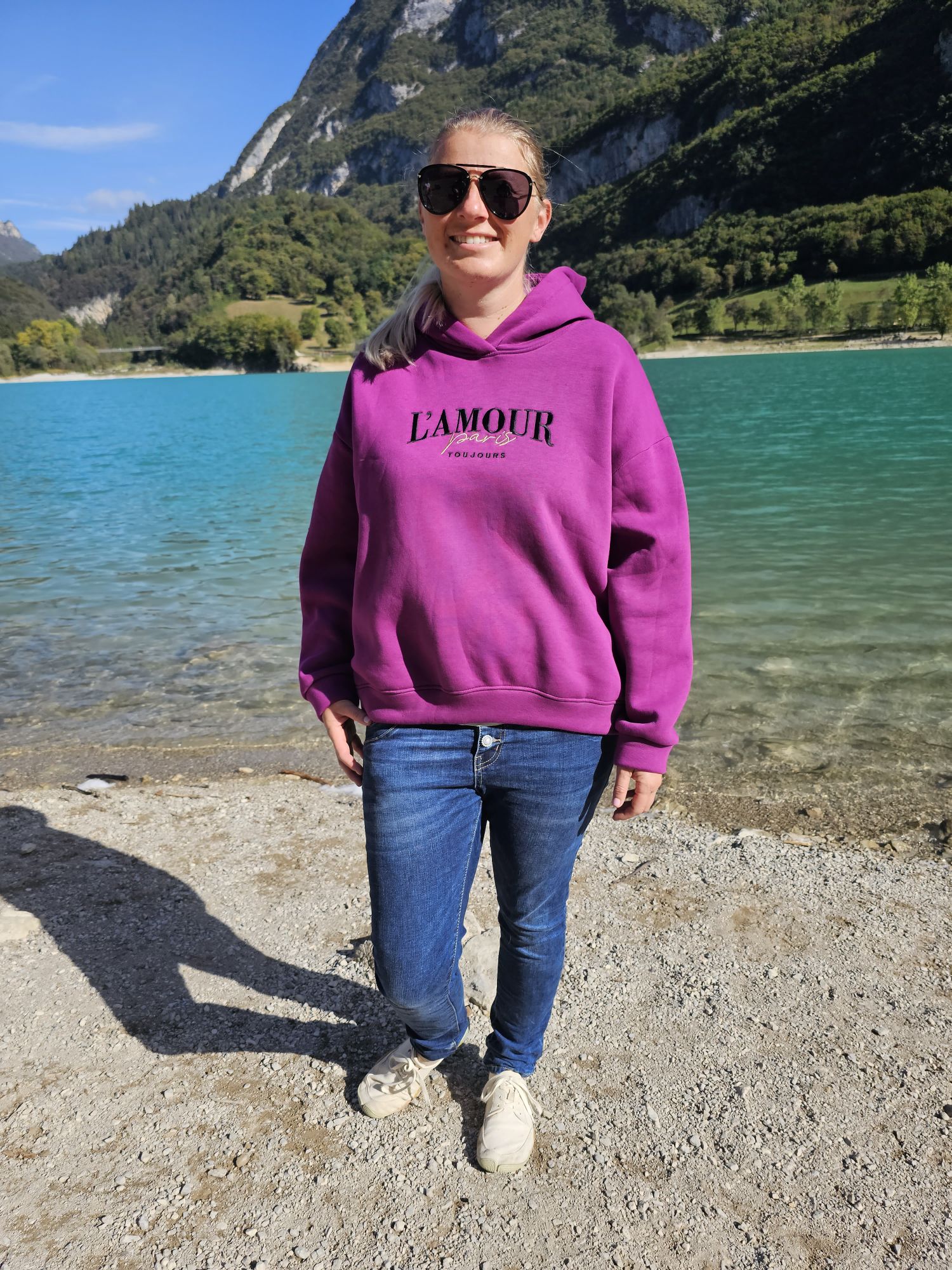 BASIC HOODIE PARIS Made in Italy 34 - 42 BASIC HOODIE PARIS Made in Italy 34 - 42