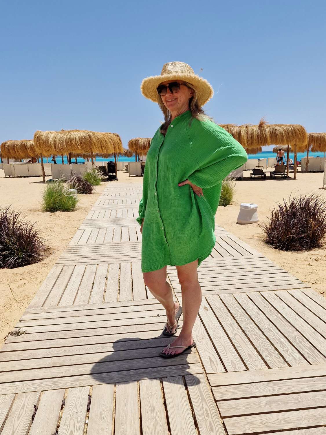 MUSSELIN OVERSIZE BLUSE BE CREATIVE GRÜN 34-42/44 Made in Italy Longbluse Kleid Tunika Shirt Blusenjacke MUSSELIN OVERSIZE BLUSE BE CREATIVE GRÜN 34-42/44 Made in Italy Longbluse Kleid Tunika Shirt Blusenjacke